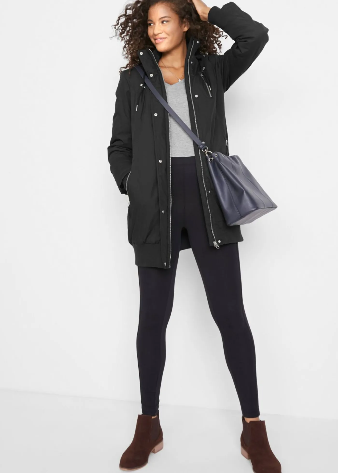 bonprix bonprix Chaqueta larga guateada con capucha Negro Clearance