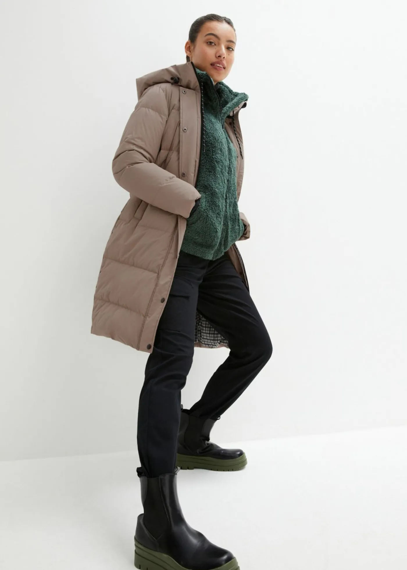 bonprix bonprix Chaqueta polar verde sombra Discount