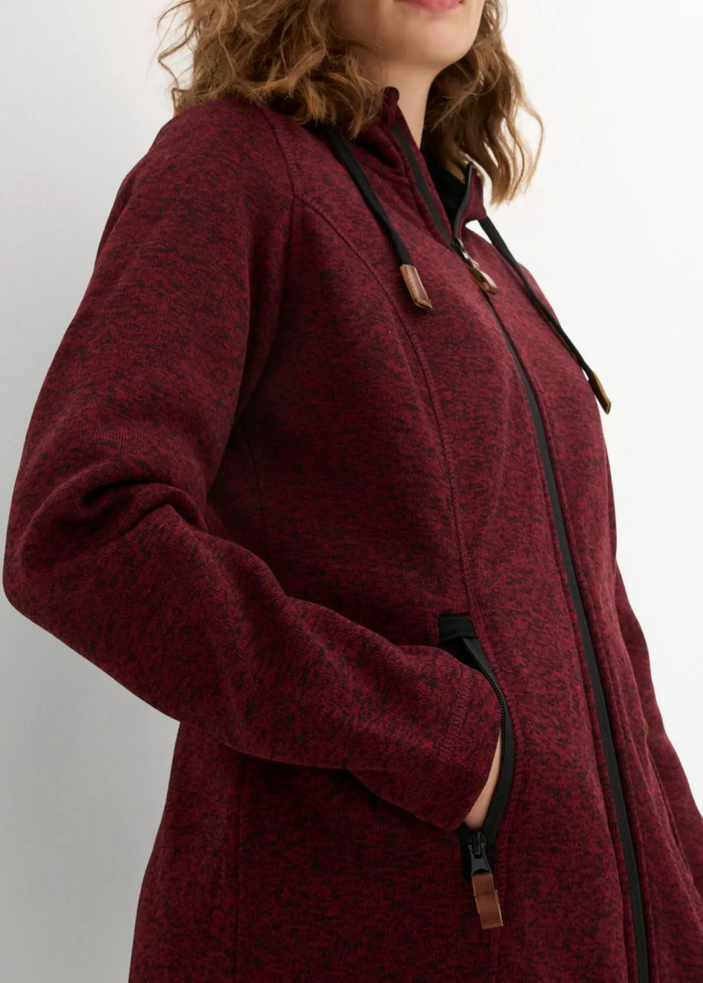 bonprix bonprix Chaqueta polar con capucha burdeos/negro moteado Discount