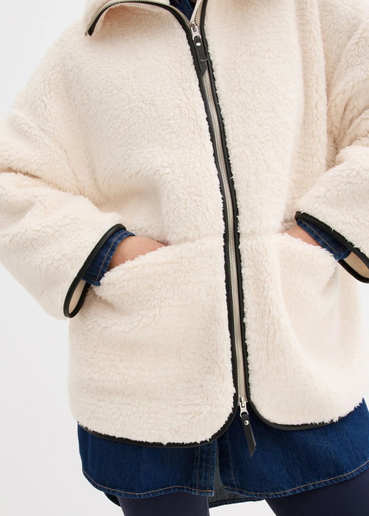 bonprix bonprix Chaqueta polar con corte holgado blanco perla Hot