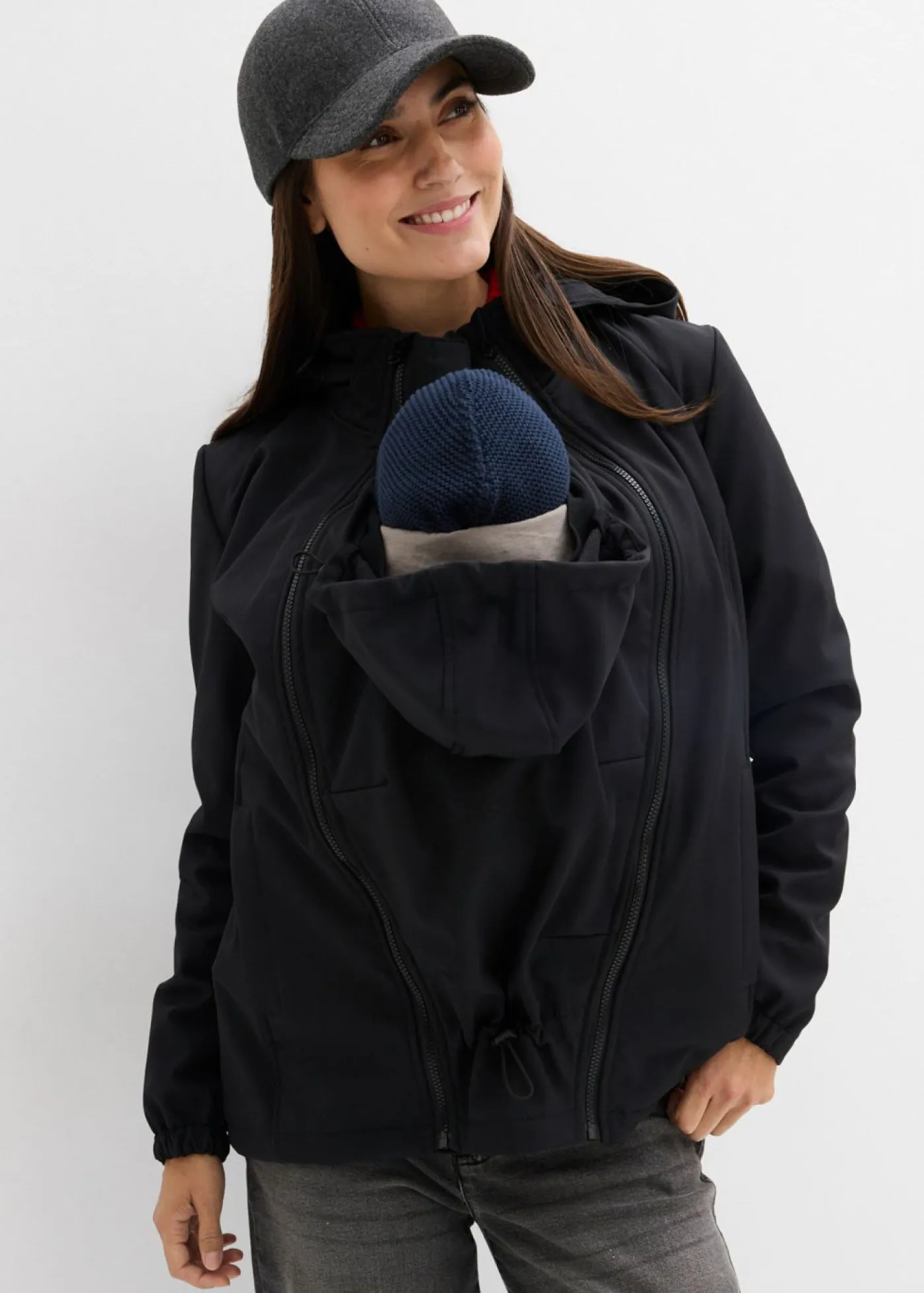 bonprix bonprix Chaqueta softshell 4 en 1 con inserto para bebé en la parte delantera y trasera Negro Best