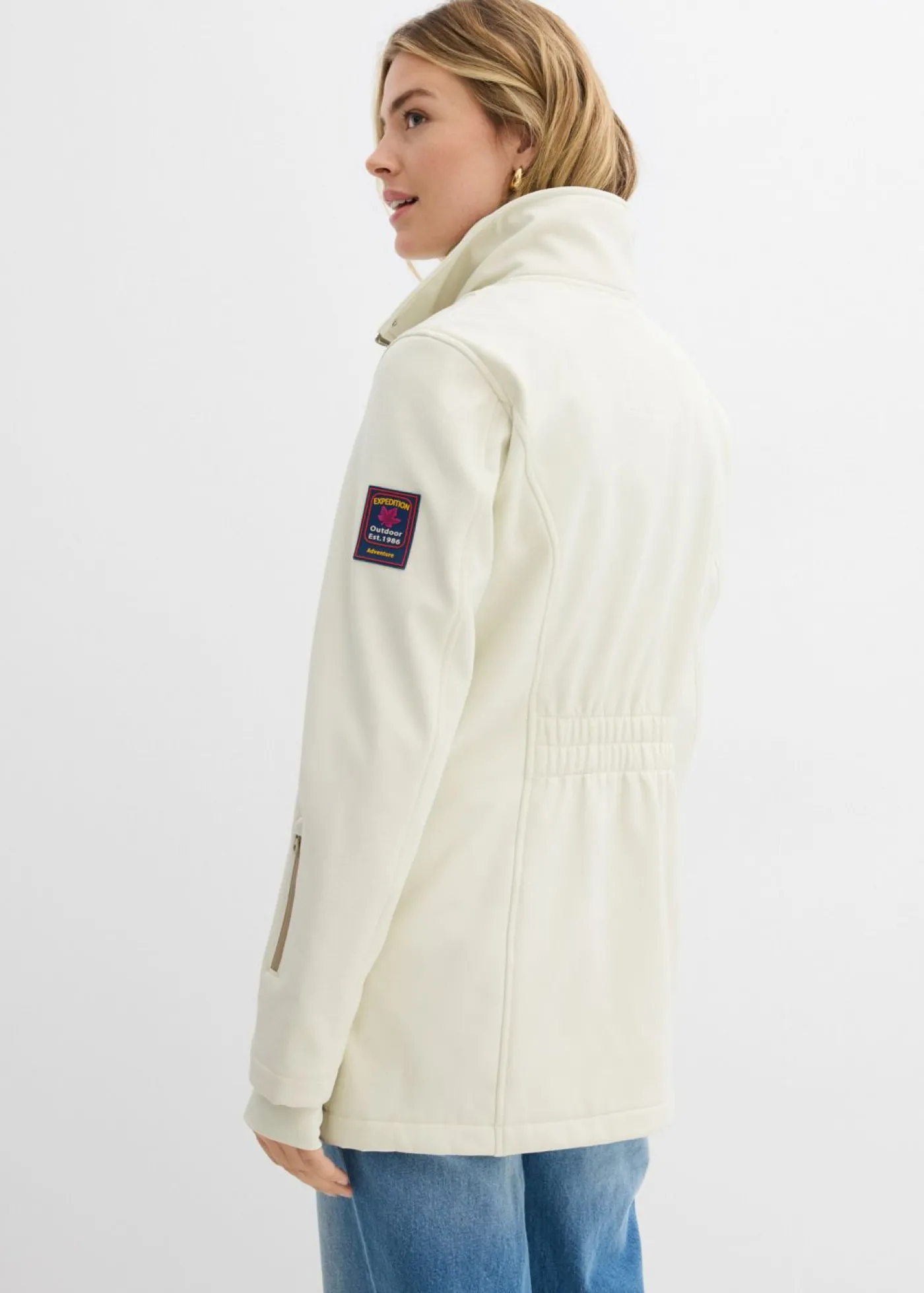 bonprix bonprix Chaqueta softshell elástica con diseño largo y tejido repelente al agua Beige Sale