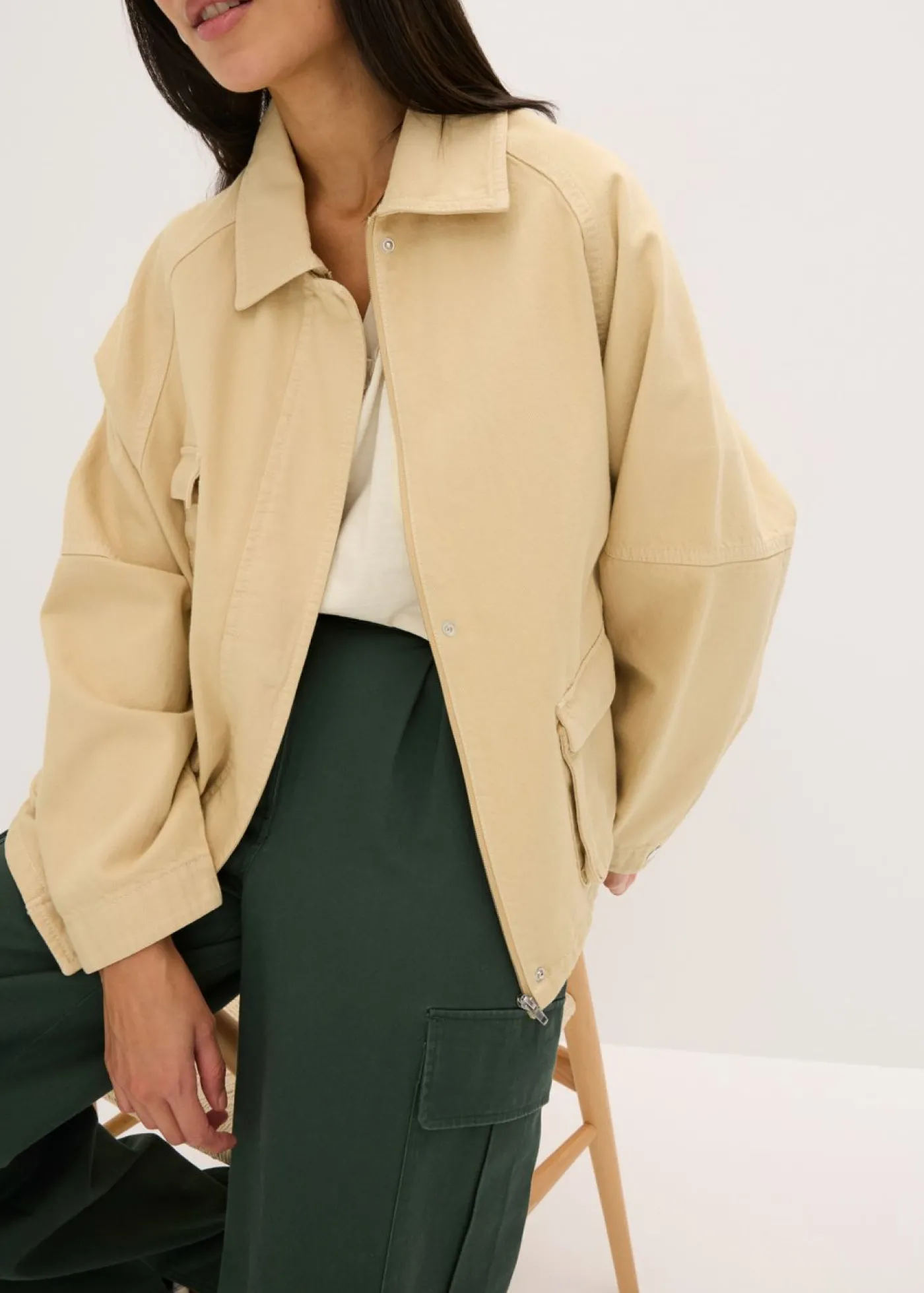 bonprix bonprix Chaqueta tipo militar de algodón puro Beige verdoso Discount