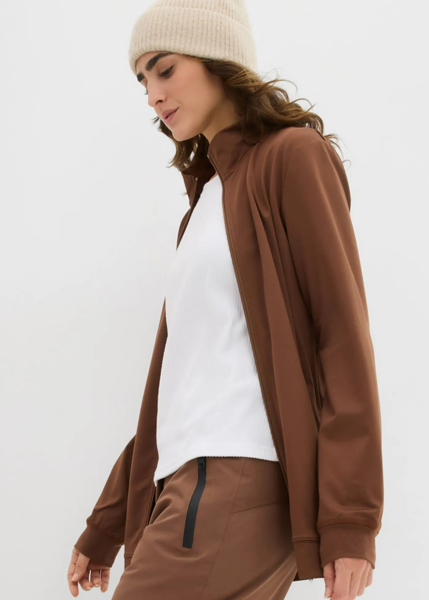 bonprix bonprix Chaqueta térmica Marrón claro