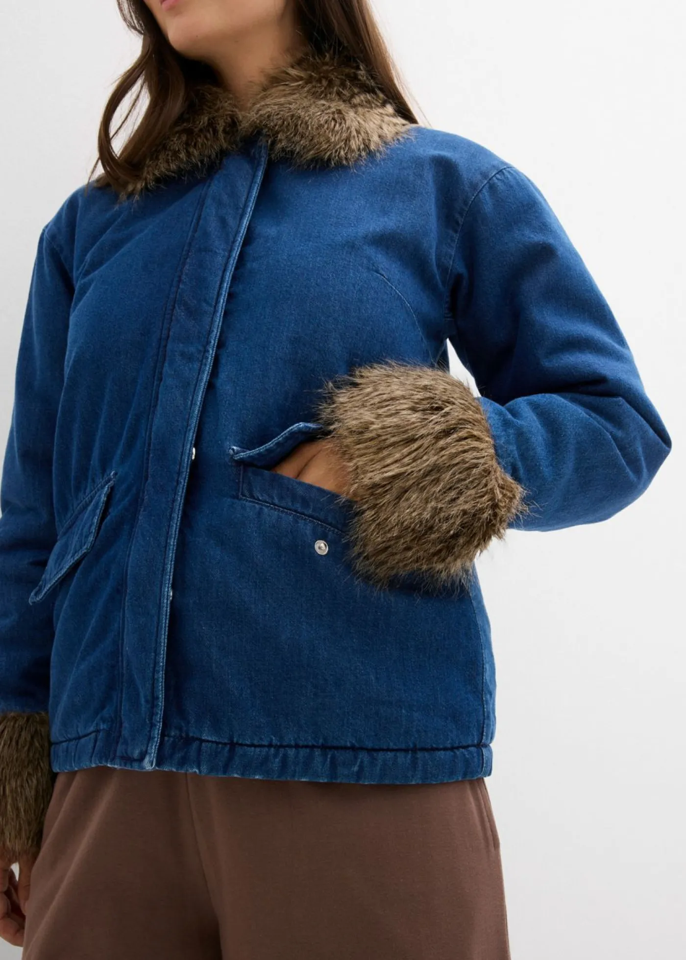 bonprix bonprix Chaqueta vaquera con ligero guateado Azul piedra Sale