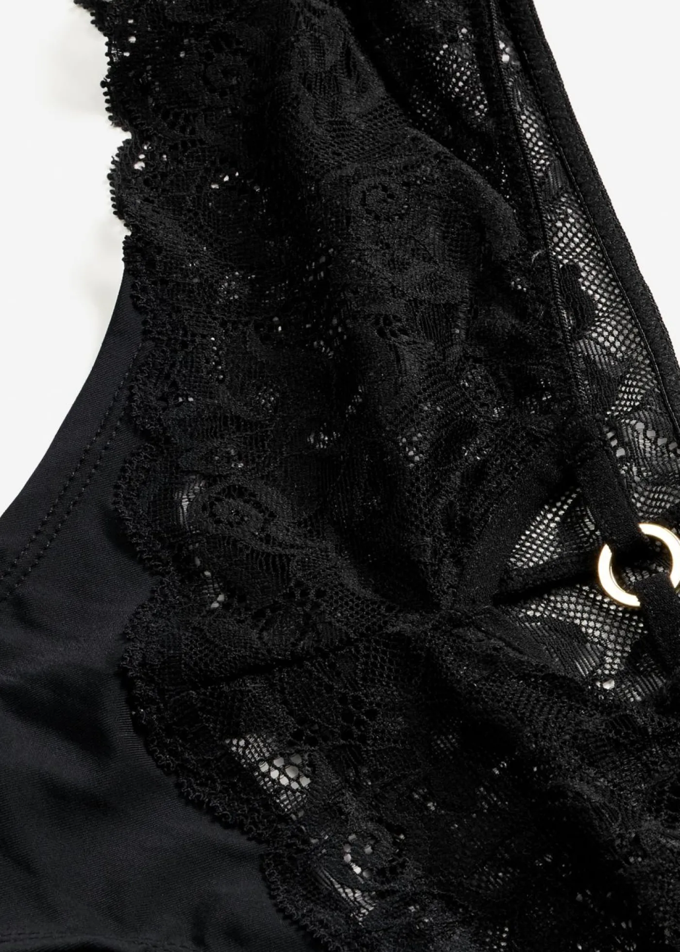 bonprix bonprix Cómodo tanga con encaje de flores Negro Outlet
