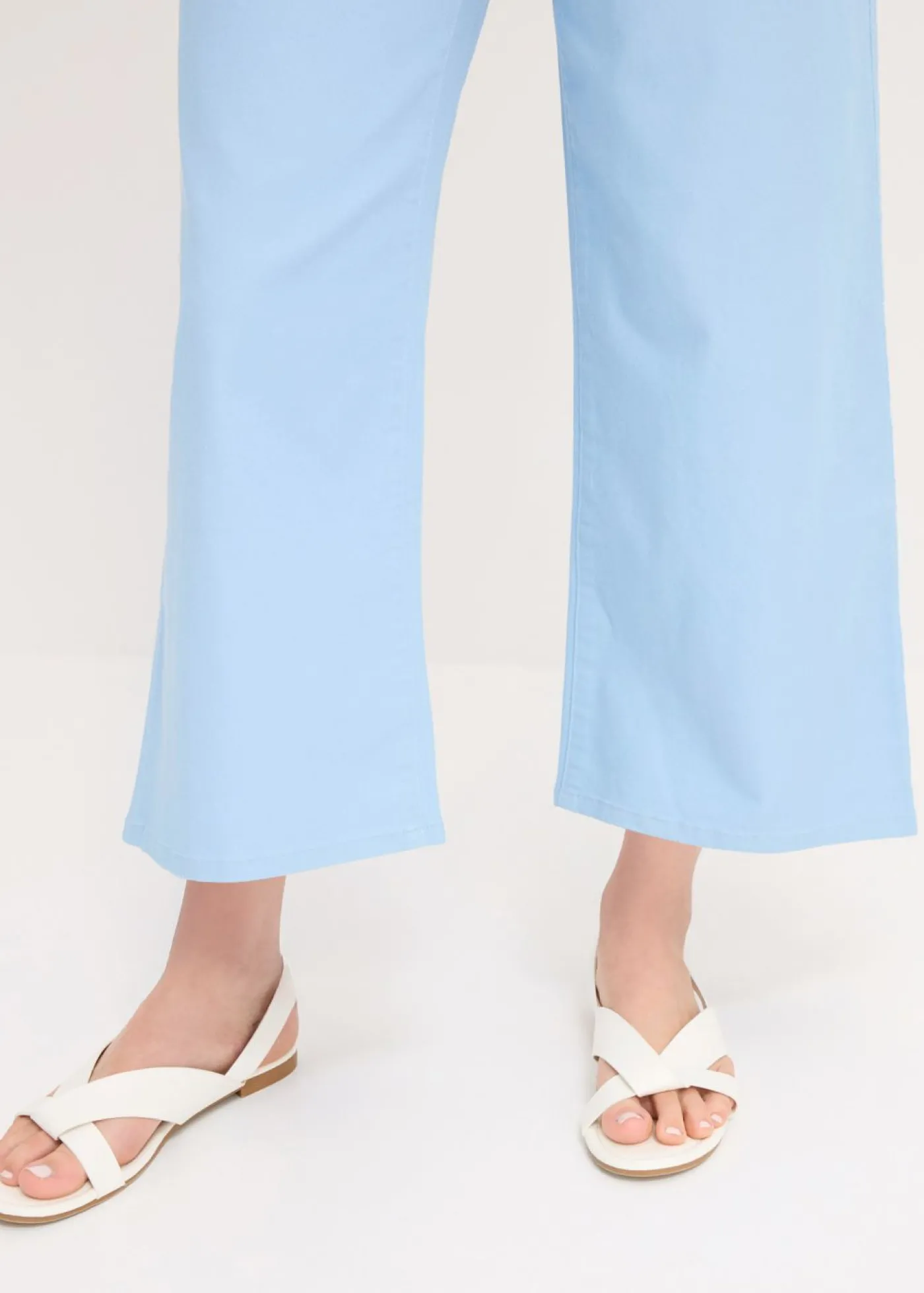 bonprix bonprix Culotte de mezcla de algodón elástico Azul claro New
