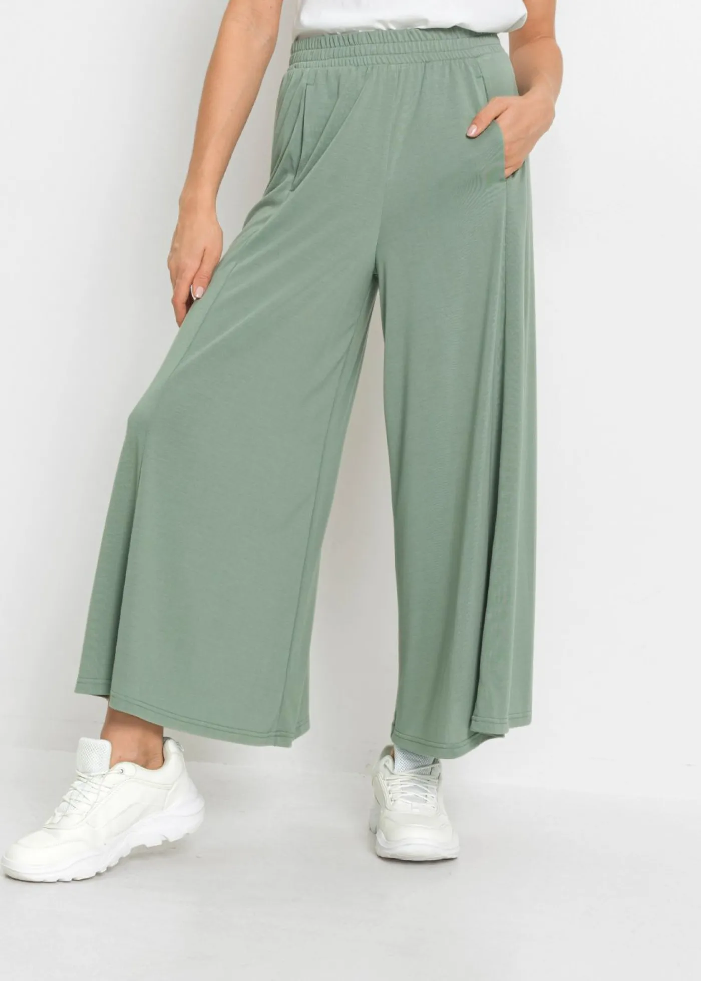bonprix bonprix Culotte de punto con pierna ancha verde mate Outlet