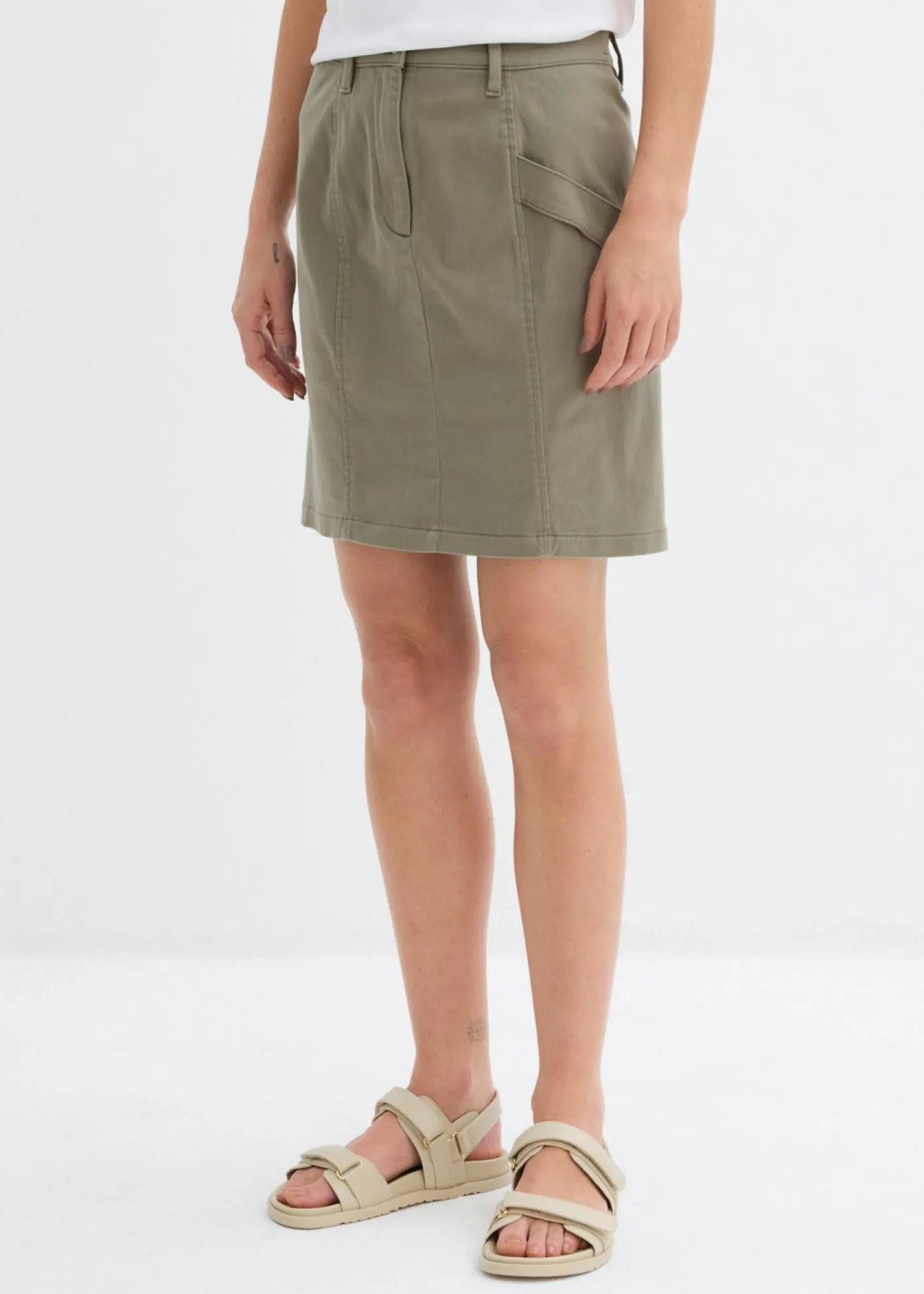 bonprix bonprix Falda de estilo cargo Verde oliva Hot