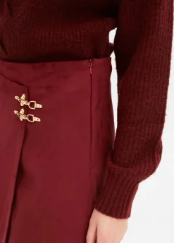 bonprix bonprix Falda de piel sintética con aspecto cruzado Rojo rubí Hot