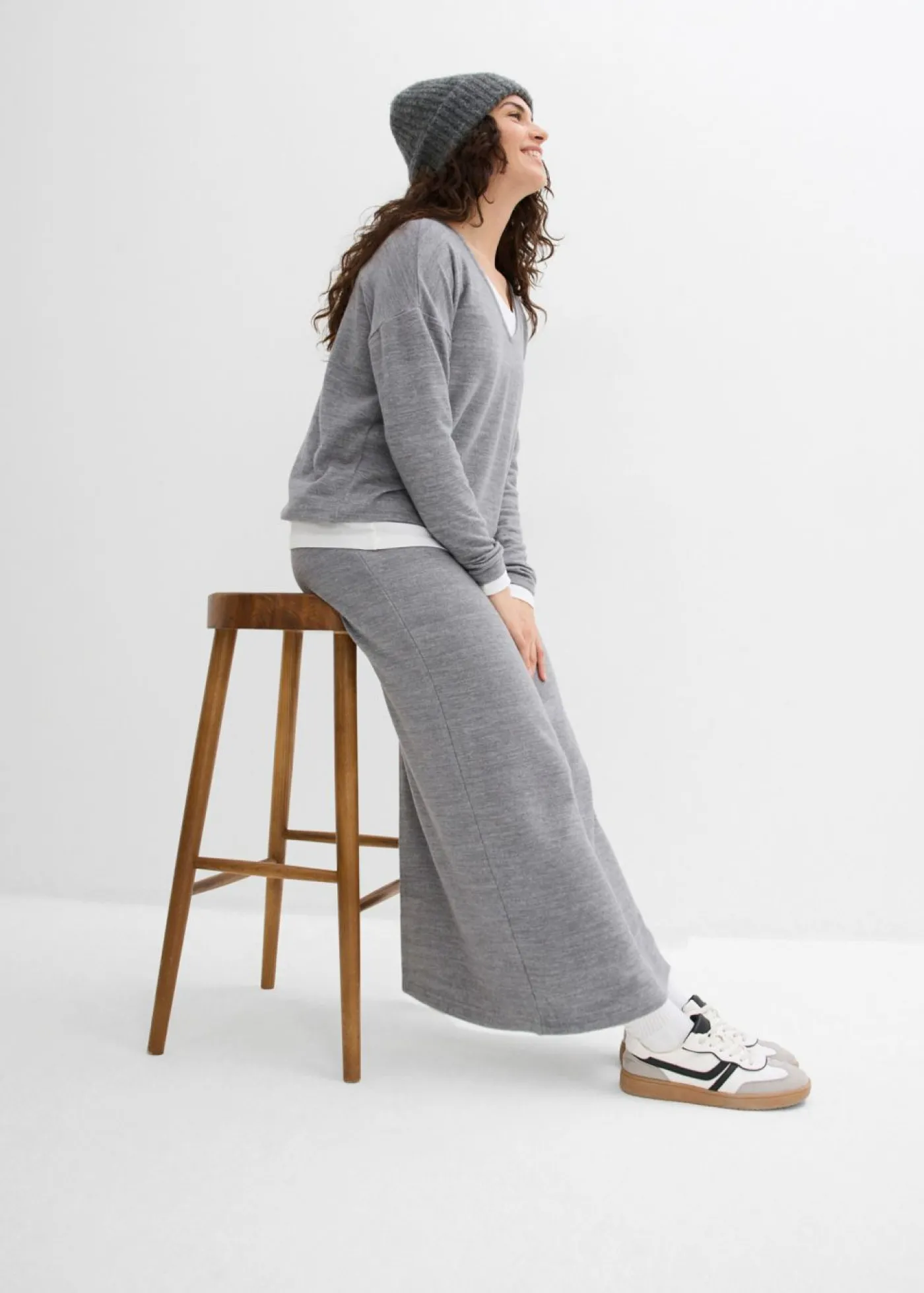 bonprix bonprix Falda de punto con aspecto de punto Gris jaspeado
