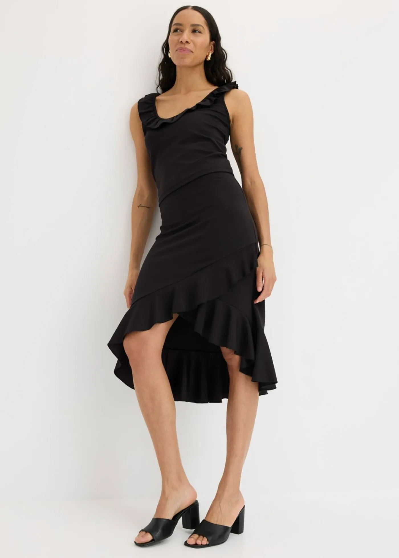 bonprix bonprix Falda de punto con volantes Negro