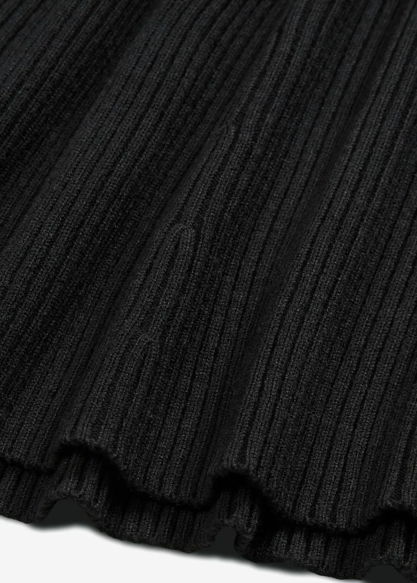 bonprix bonprix Falda de punto de canalé de mezcla de viscosa Negro Outlet