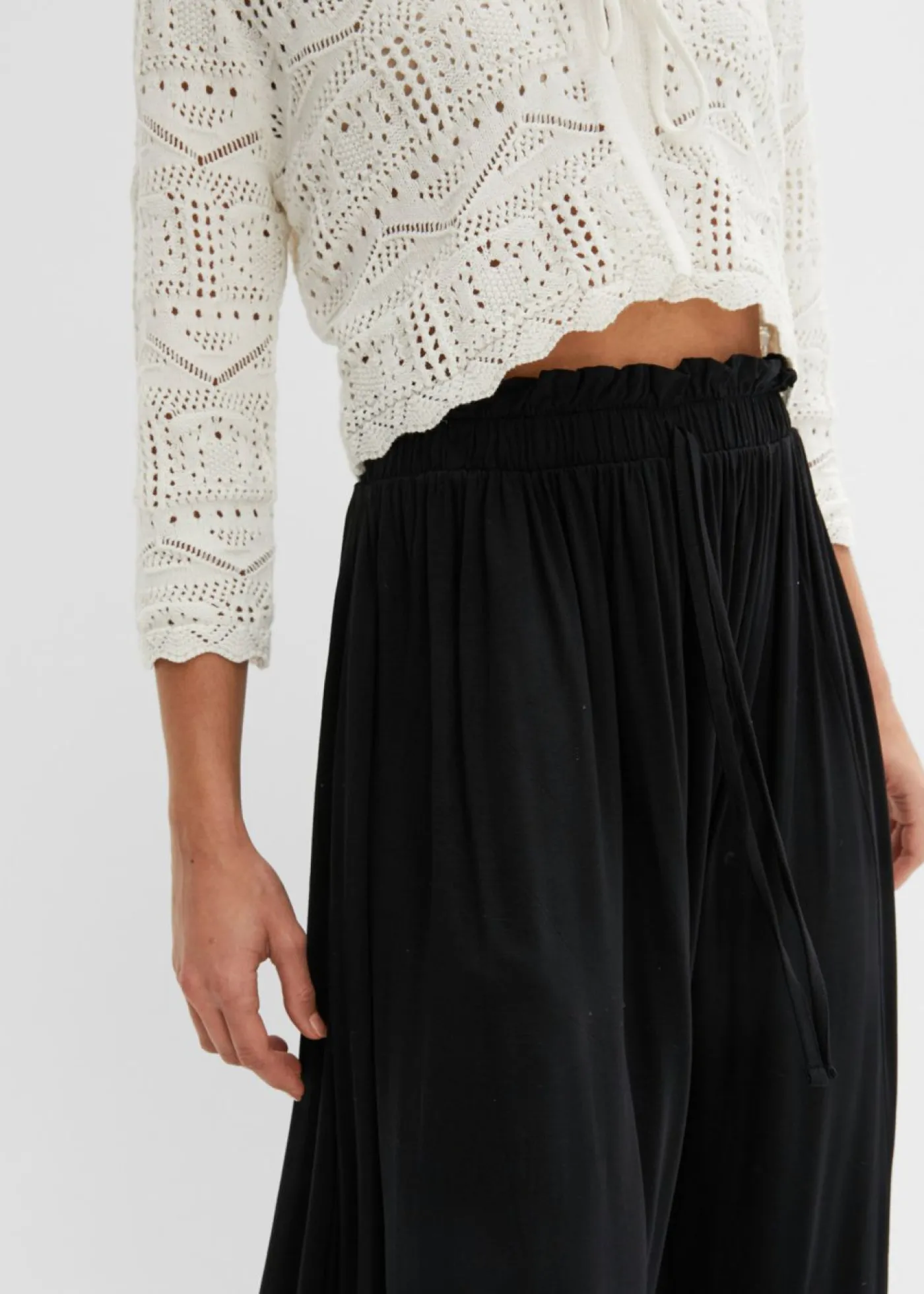 bonprix bonprix Falda de punto de viscosa Negro Outlet