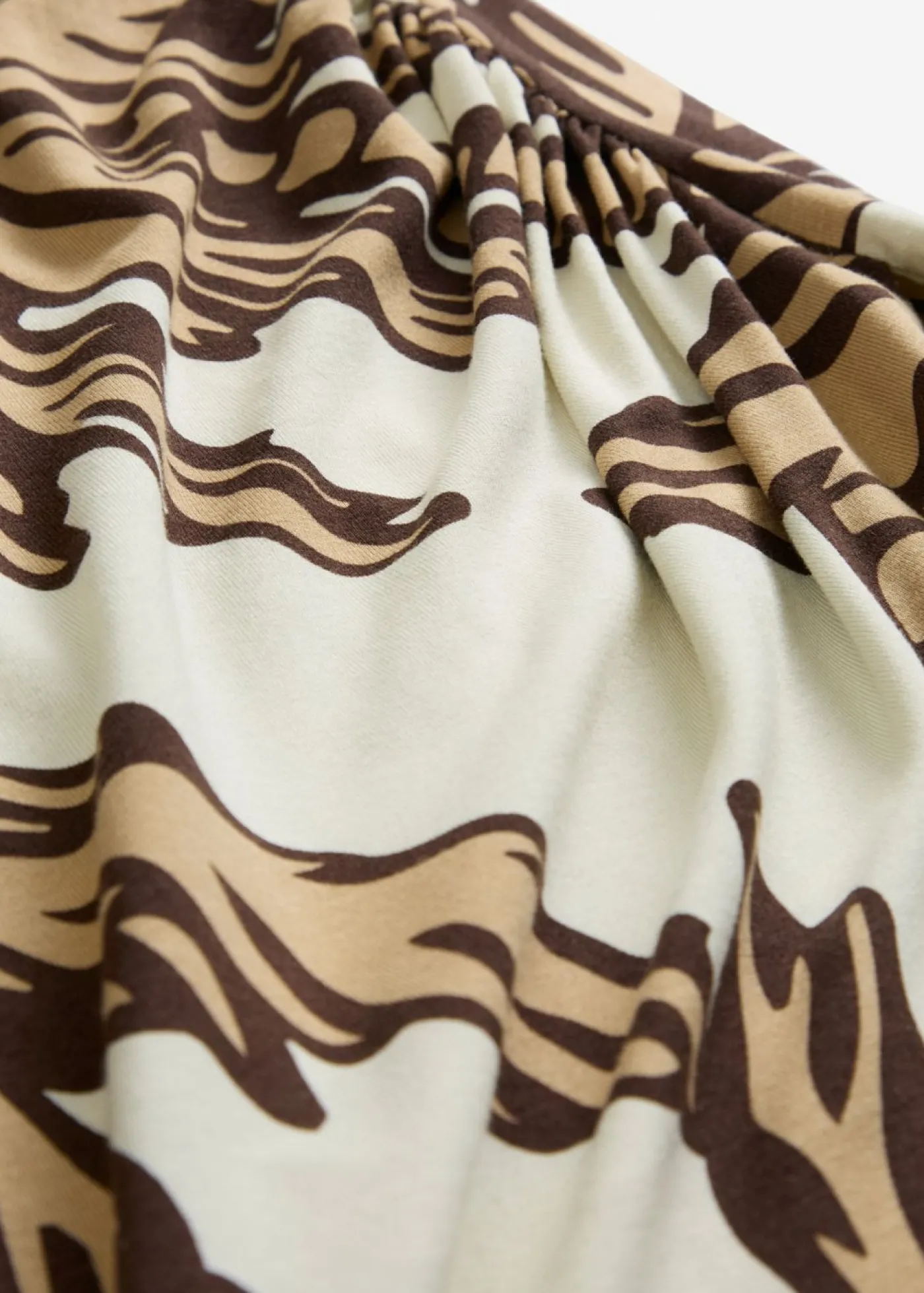 bonprix bonprix Falda estampada de punto de mezcla de viscosa suave crudo-marrón oscuro-beige nuevo Best
