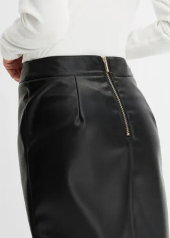 bonprix bonprix Falda lápiz de piel sintética Negro Hot