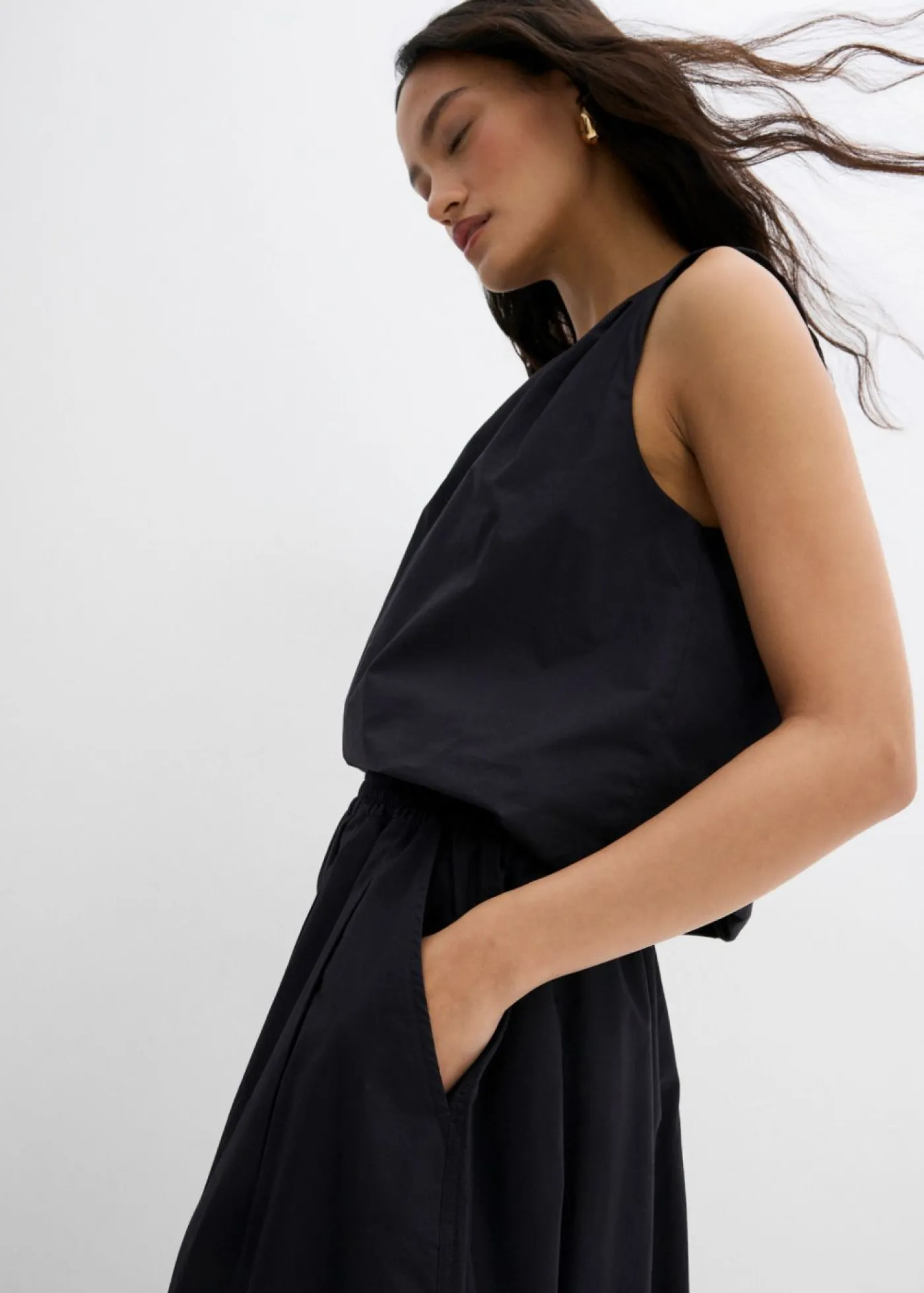bonprix bonprix Falda midi de algodón puro Negro Hot