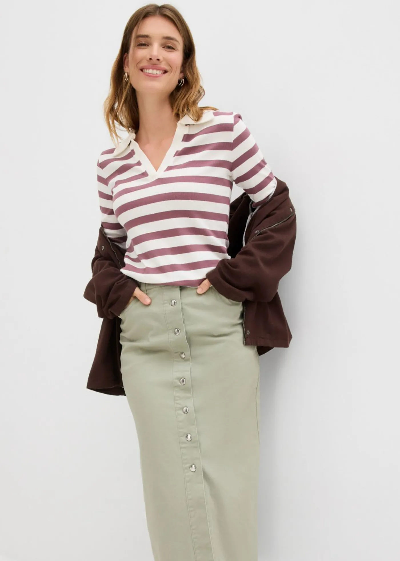 bonprix bonprix Falda midi de sarga Verde alga Sale