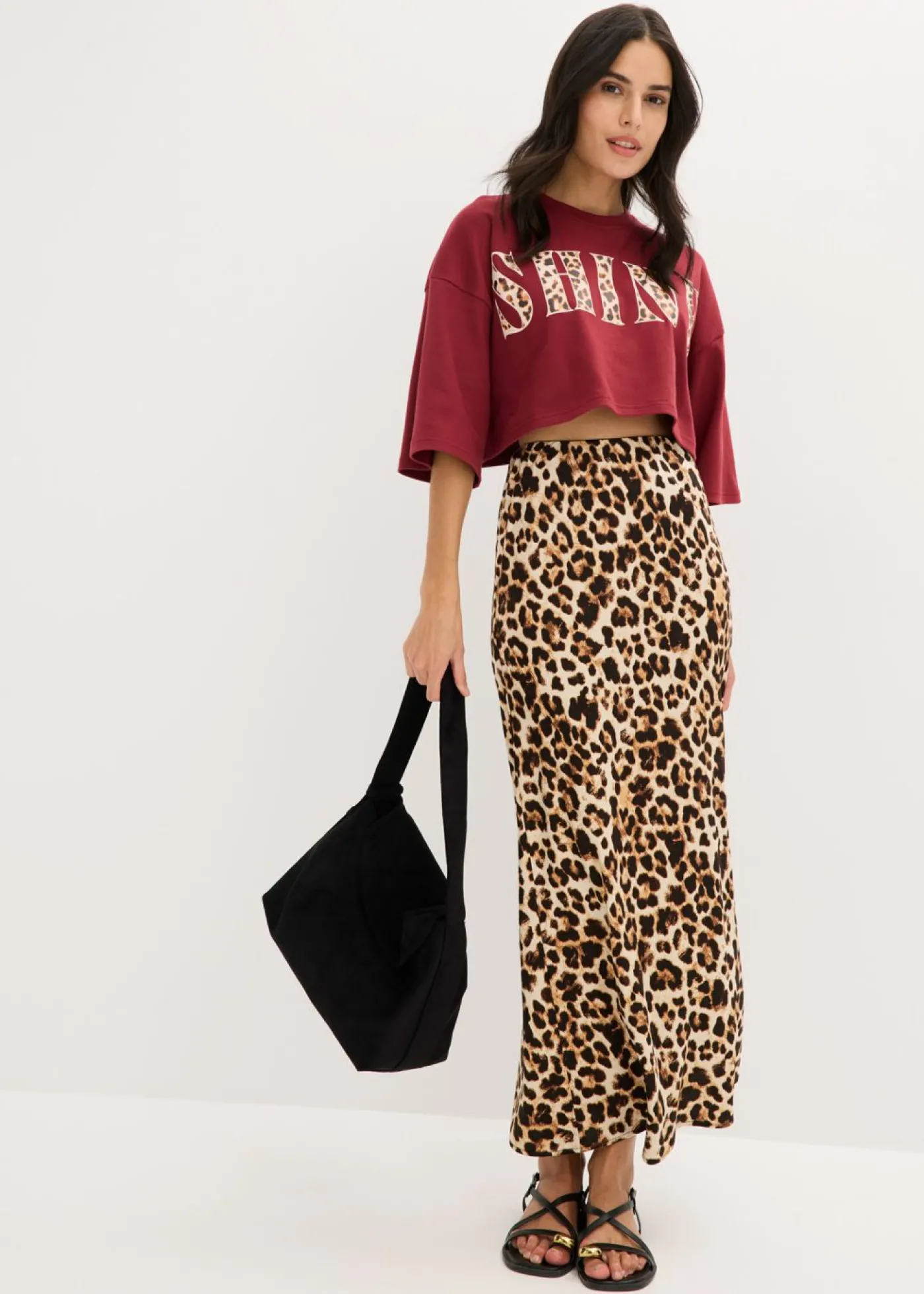 bonprix bonprix Falda midi de viscosa fluida estampado leo beige/negro New