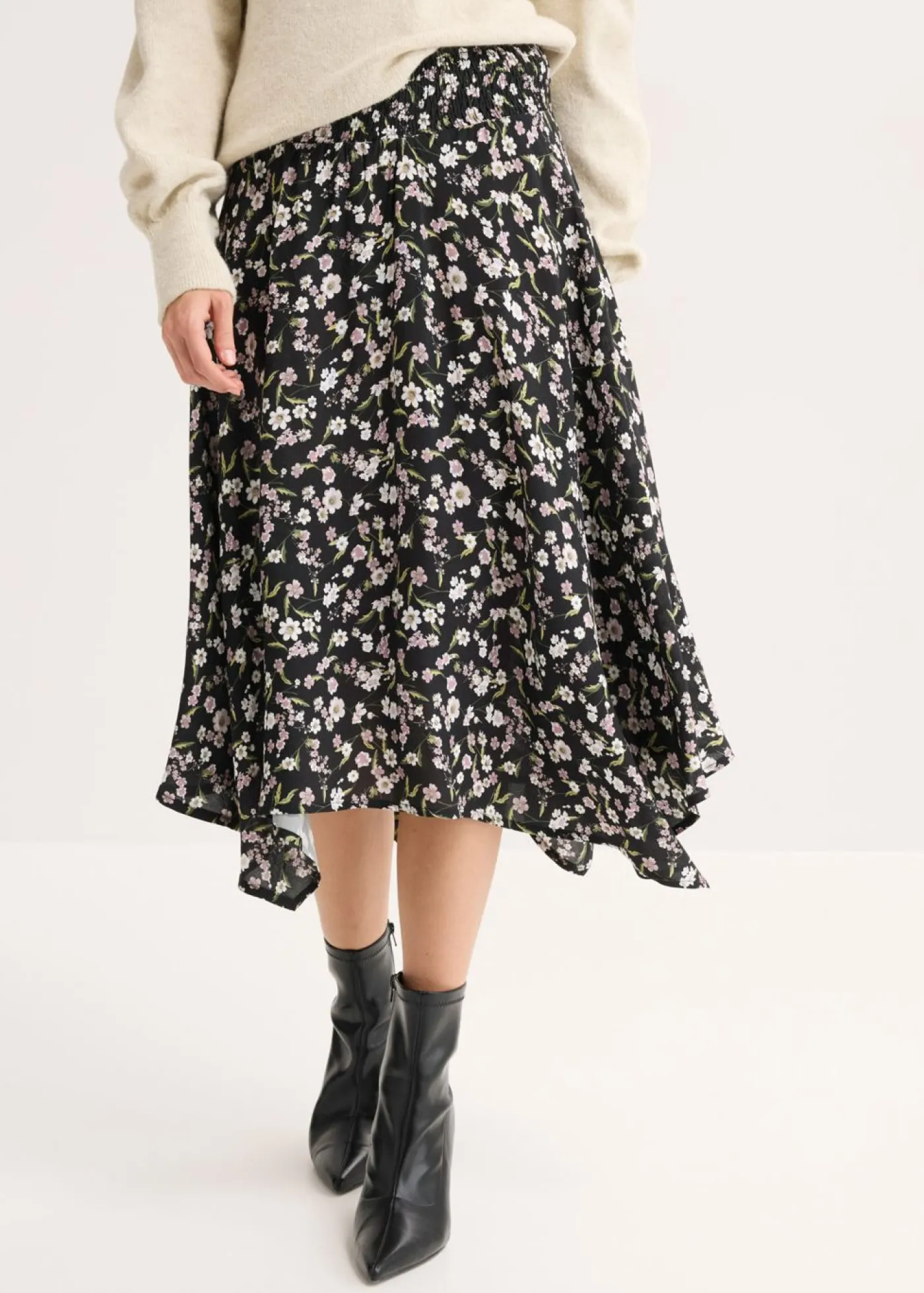 bonprix bonprix Falda midi de viscosa pura Negro-blanco estampado Best