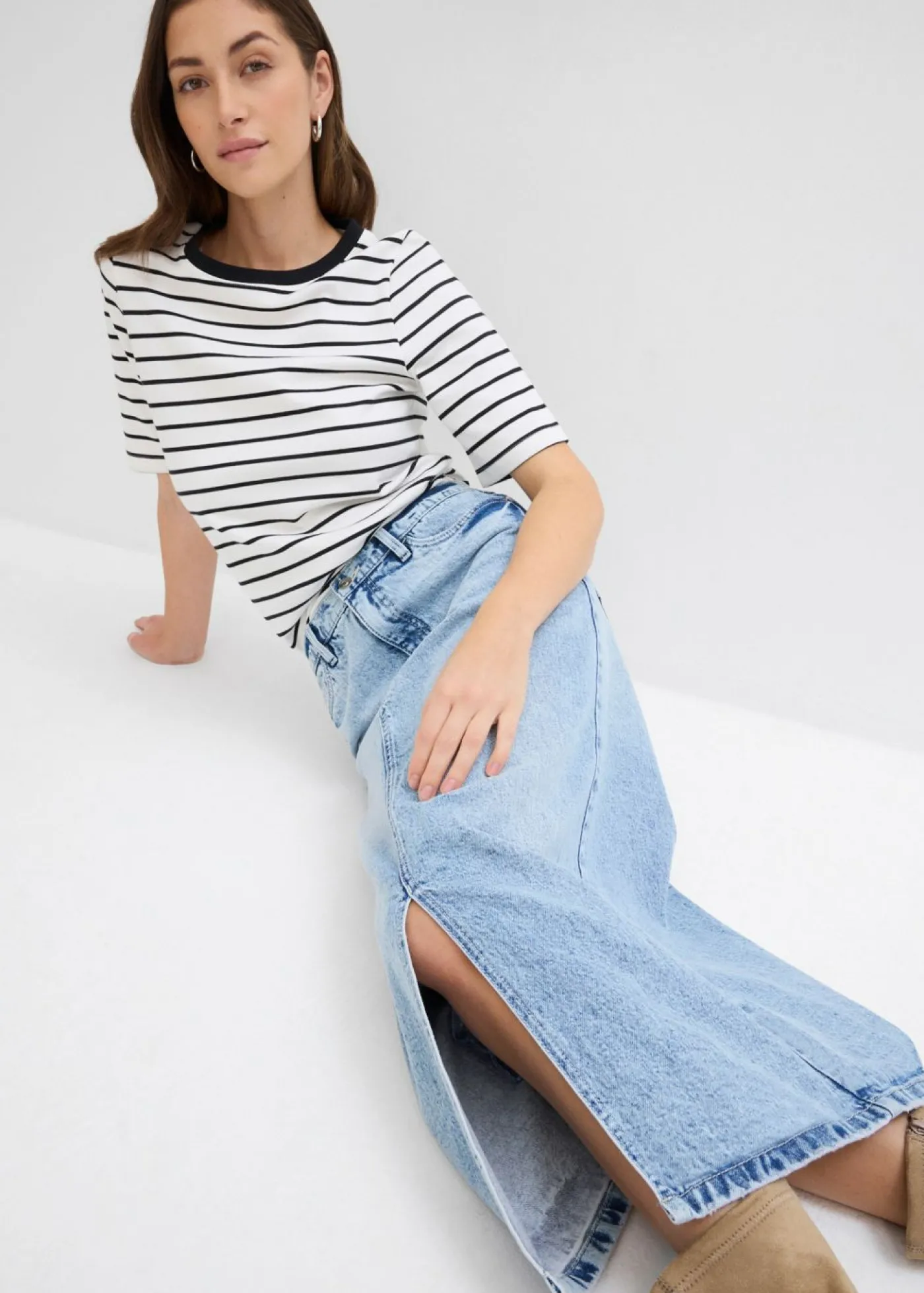 bonprix bonprix Falda vaquera midi azul hielo denim usado Best