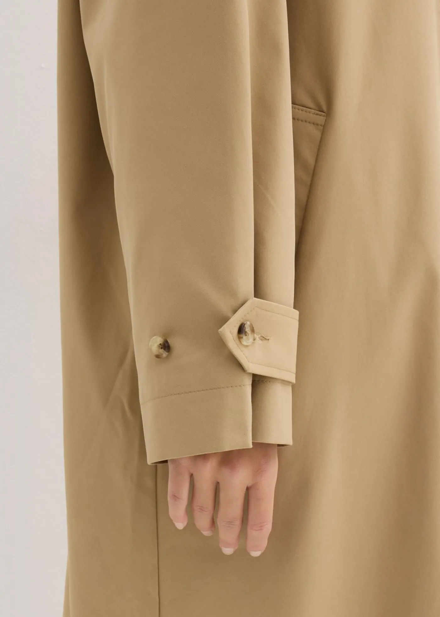 bonprix bonprix Gabardina con trabillas Marrón caqui New