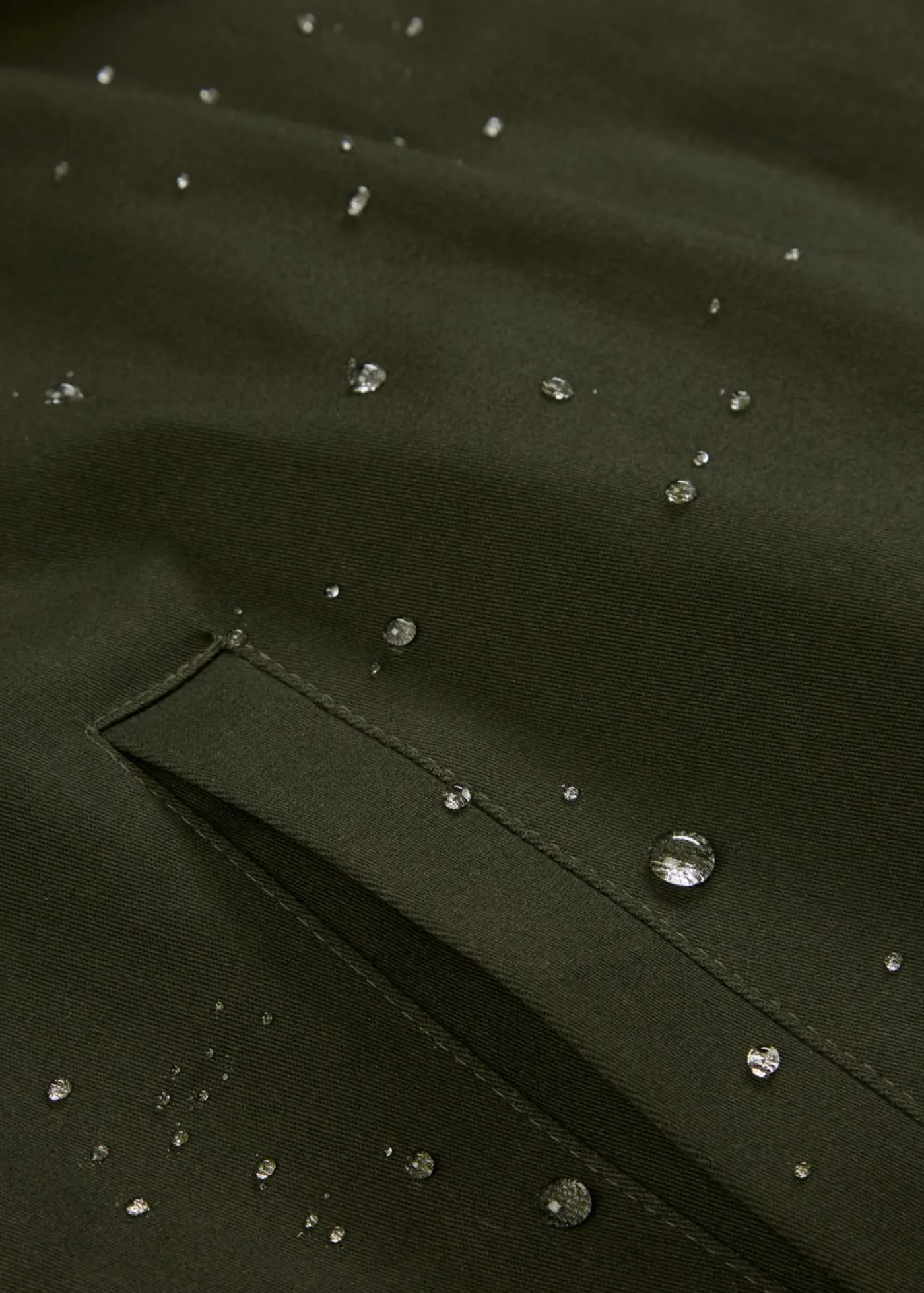bonprix bonprix Gabardina repelente al agua Verde oscuro Discount