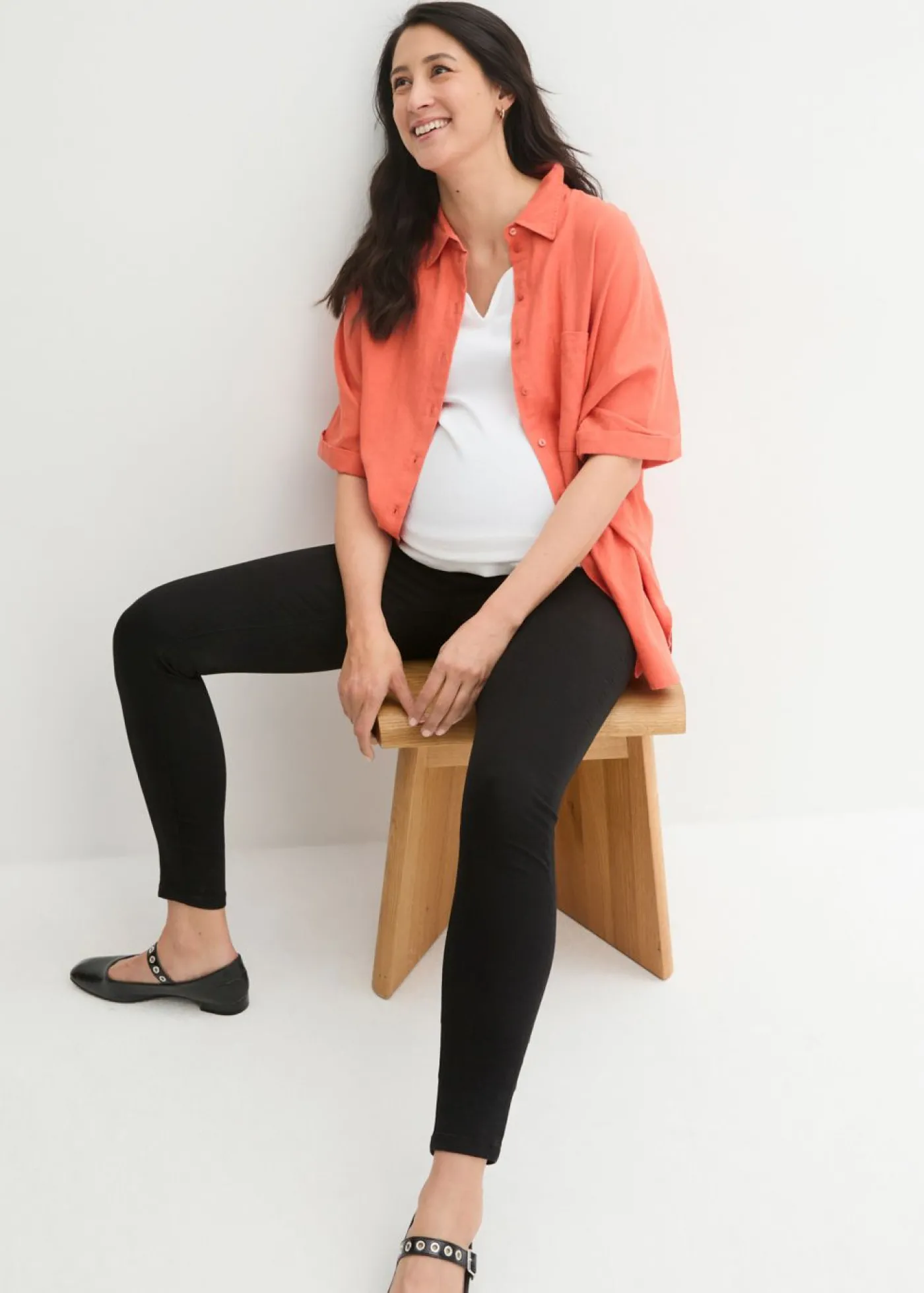 bonprix bonprix Jeggings premamá con contenido elástico y corte pitillo Negro Sale
