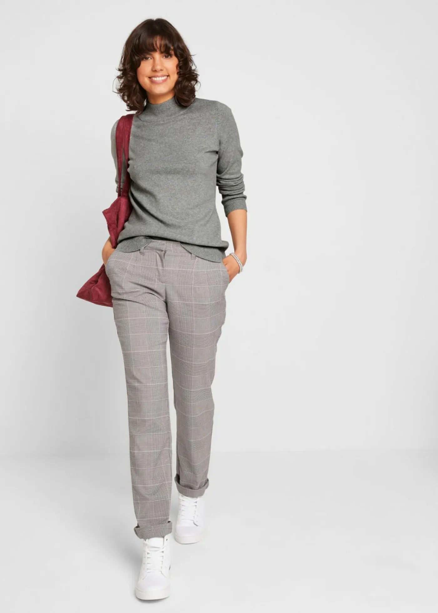 bonprix bonprix Jersey básico de punto fino con cuello alto y algodón reciclado Gris Clearance