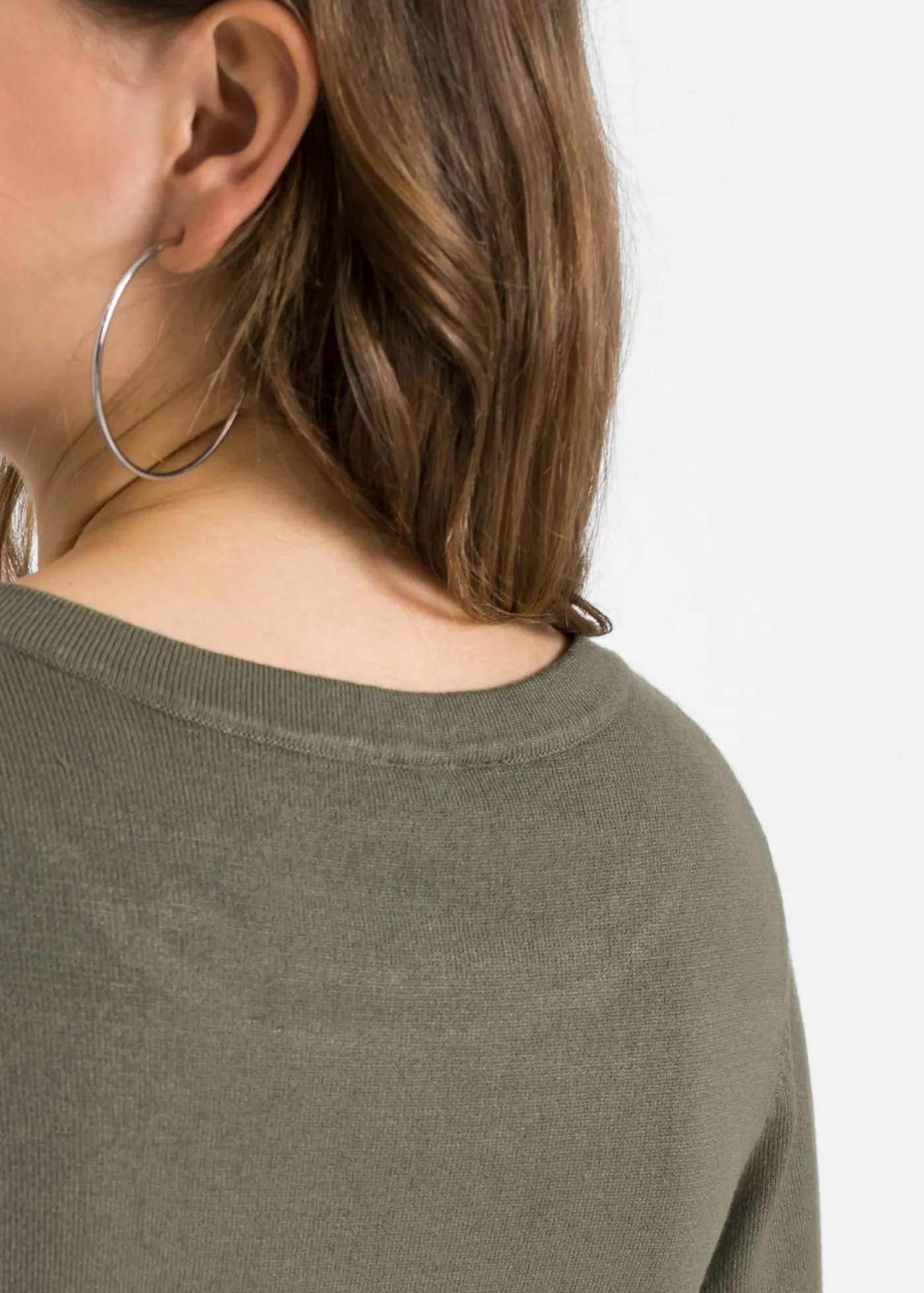 bonprix bonprix Jersey con falda verde oliva con flores Best