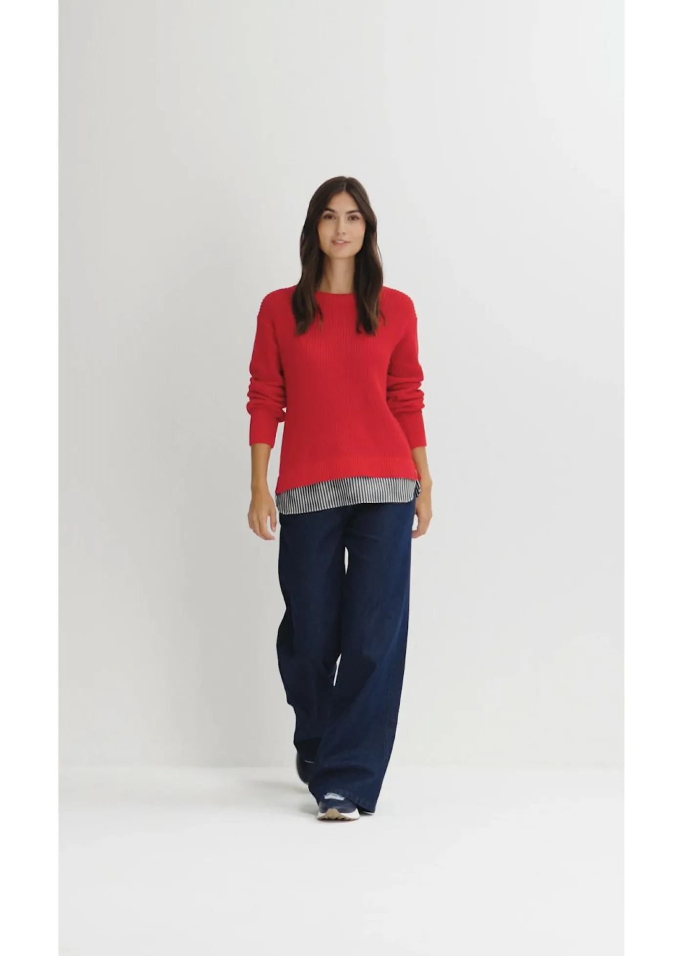 bonprix bonprix Jersey con inserto de blusa rojo lava-blanco-gris sombra