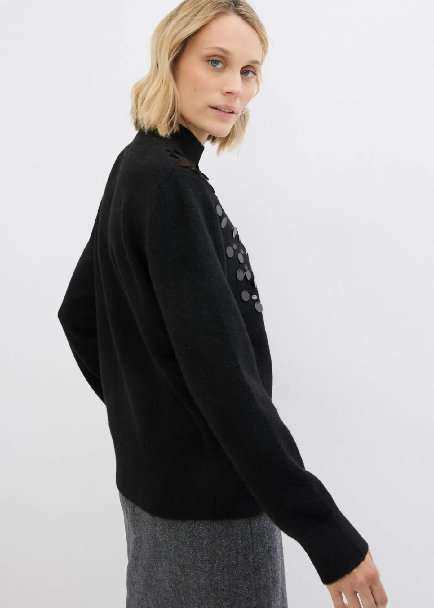 bonprix bonprix Jersey con lentejuelas Negro Outlet