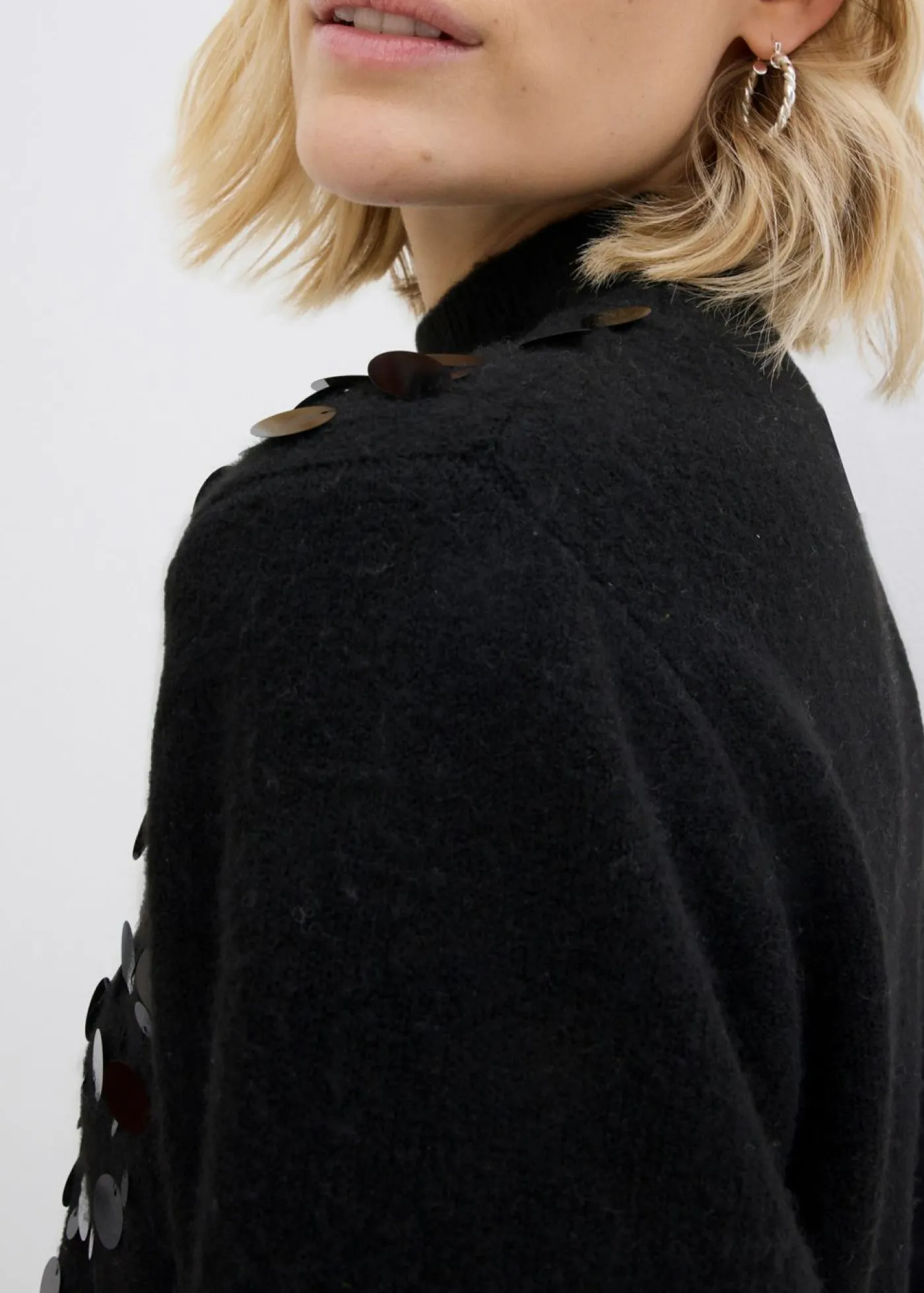 bonprix bonprix Jersey con lentejuelas Negro Outlet
