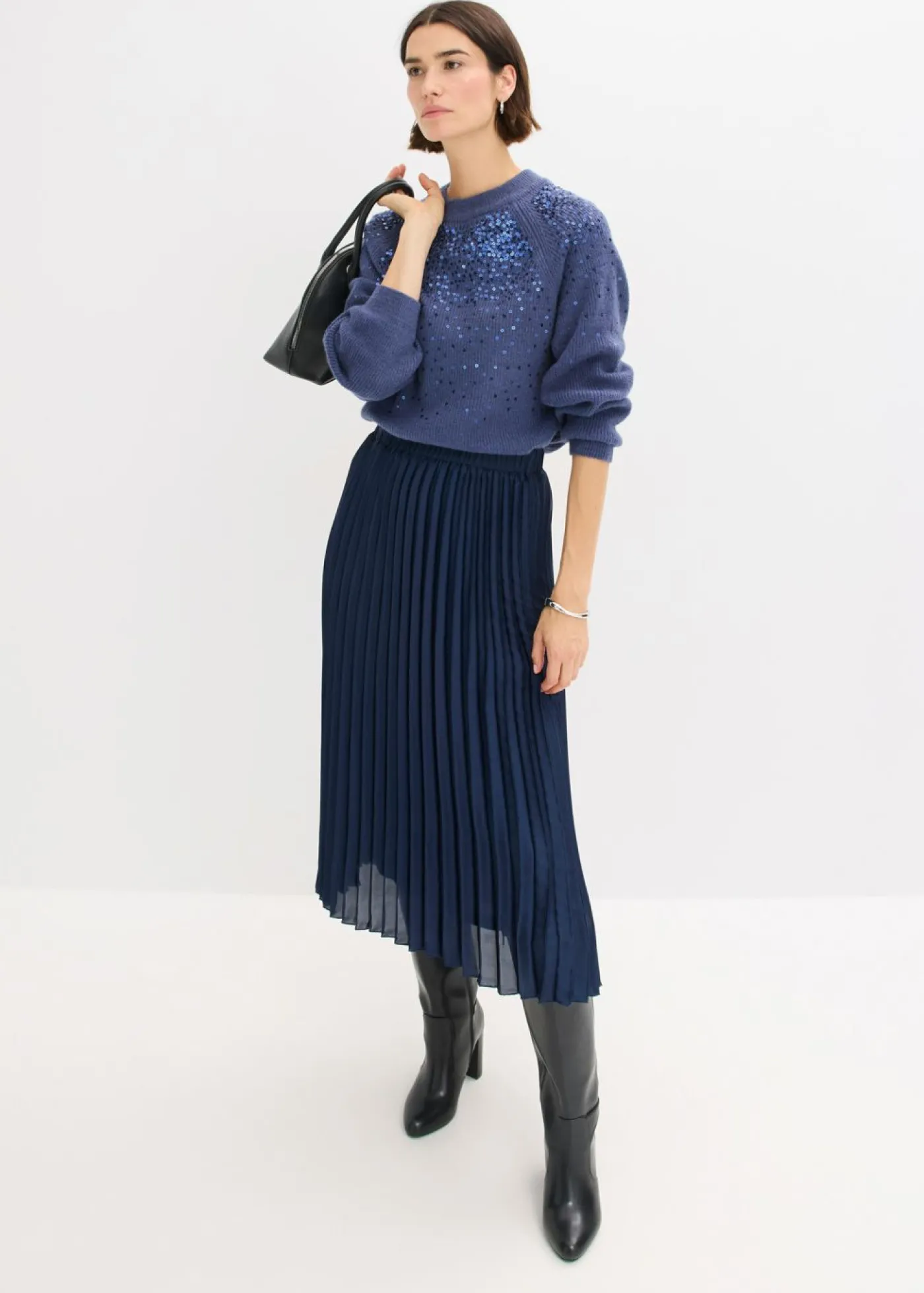 bonprix bonprix Jersey con lentejuelas índigo Hot