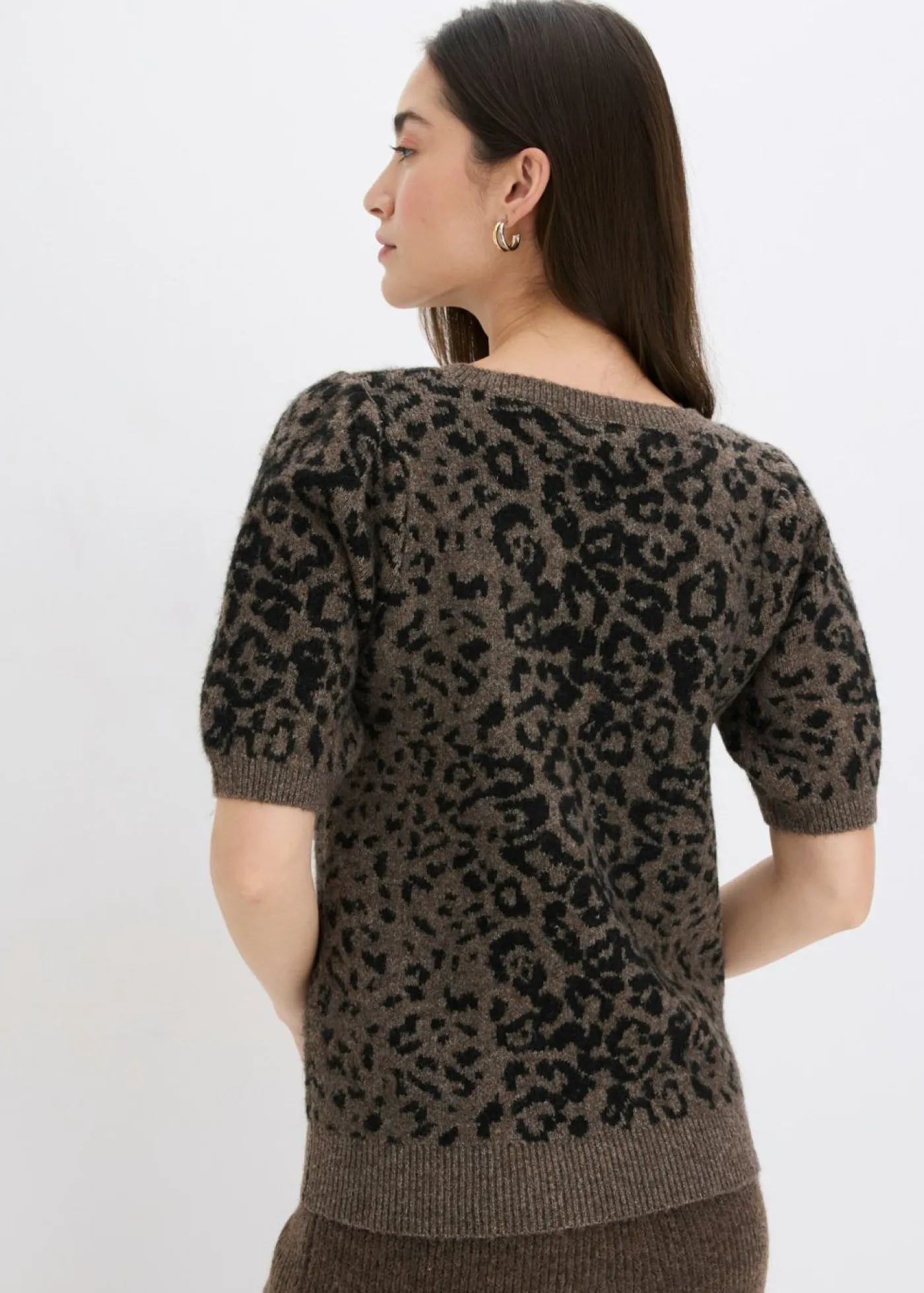 bonprix bonprix Jersey con mangas abullonadas Marrón con estampado de leopardo Discount