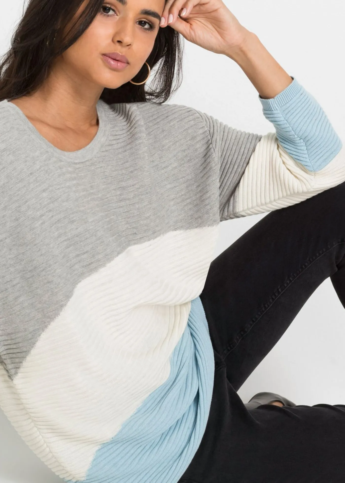 bonprix bonprix Jersey con patrón de canalé gris claro moteado / crema suave / azul glaciar con rayas New