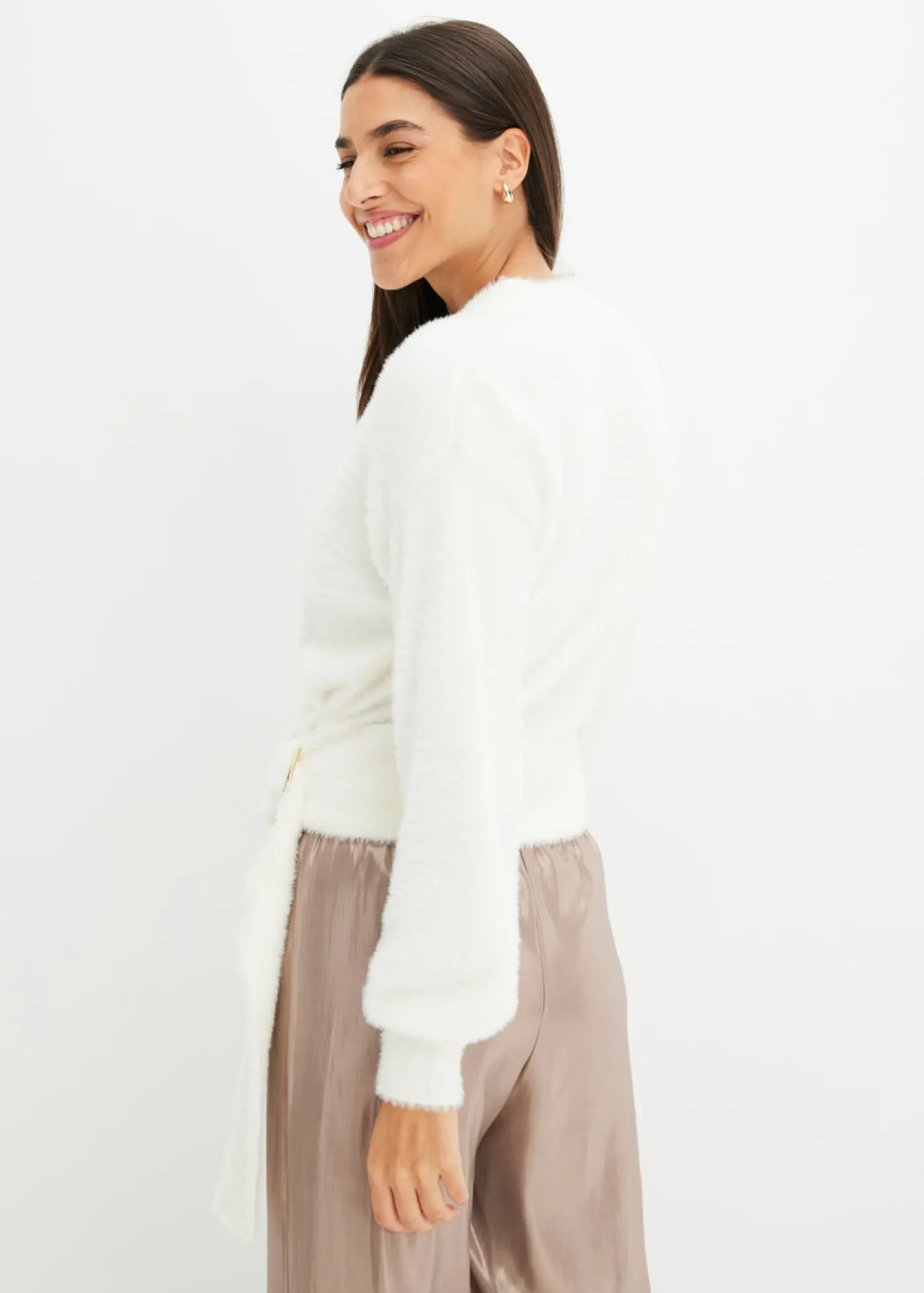 bonprix bonprix Jersey cruzado con accesorio Blanco lana New