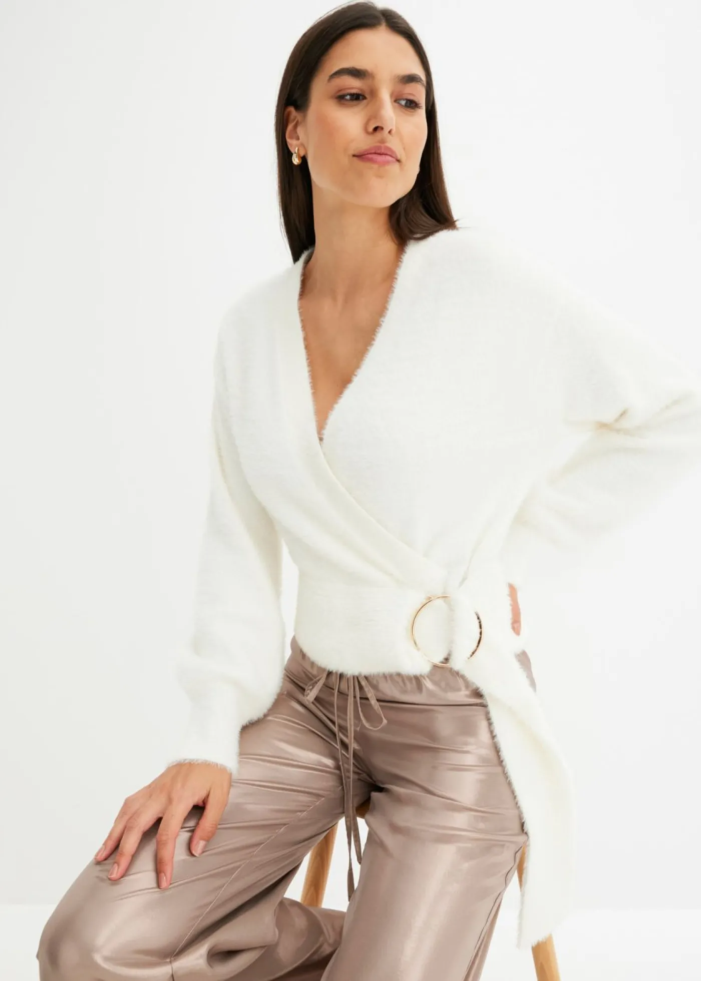 bonprix bonprix Jersey cruzado con accesorio Blanco lana New