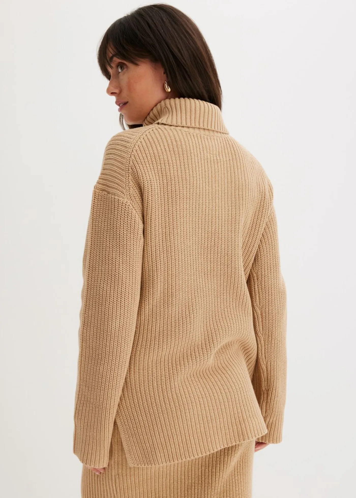 bonprix bonprix Jersey de algodón puro con cuello vuelto Café con leche Sale