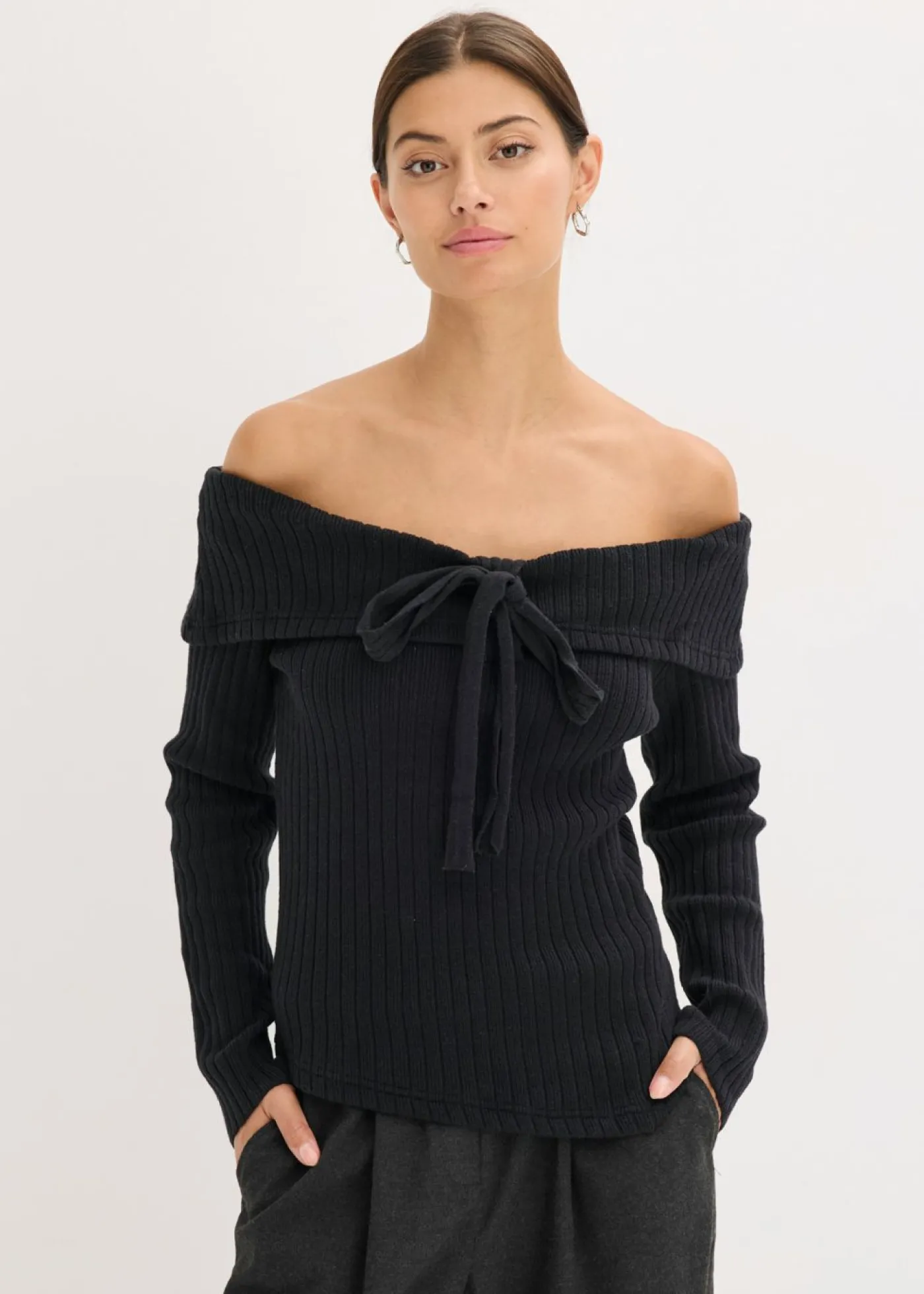 bonprix bonprix Jersey de canalé Negro Online