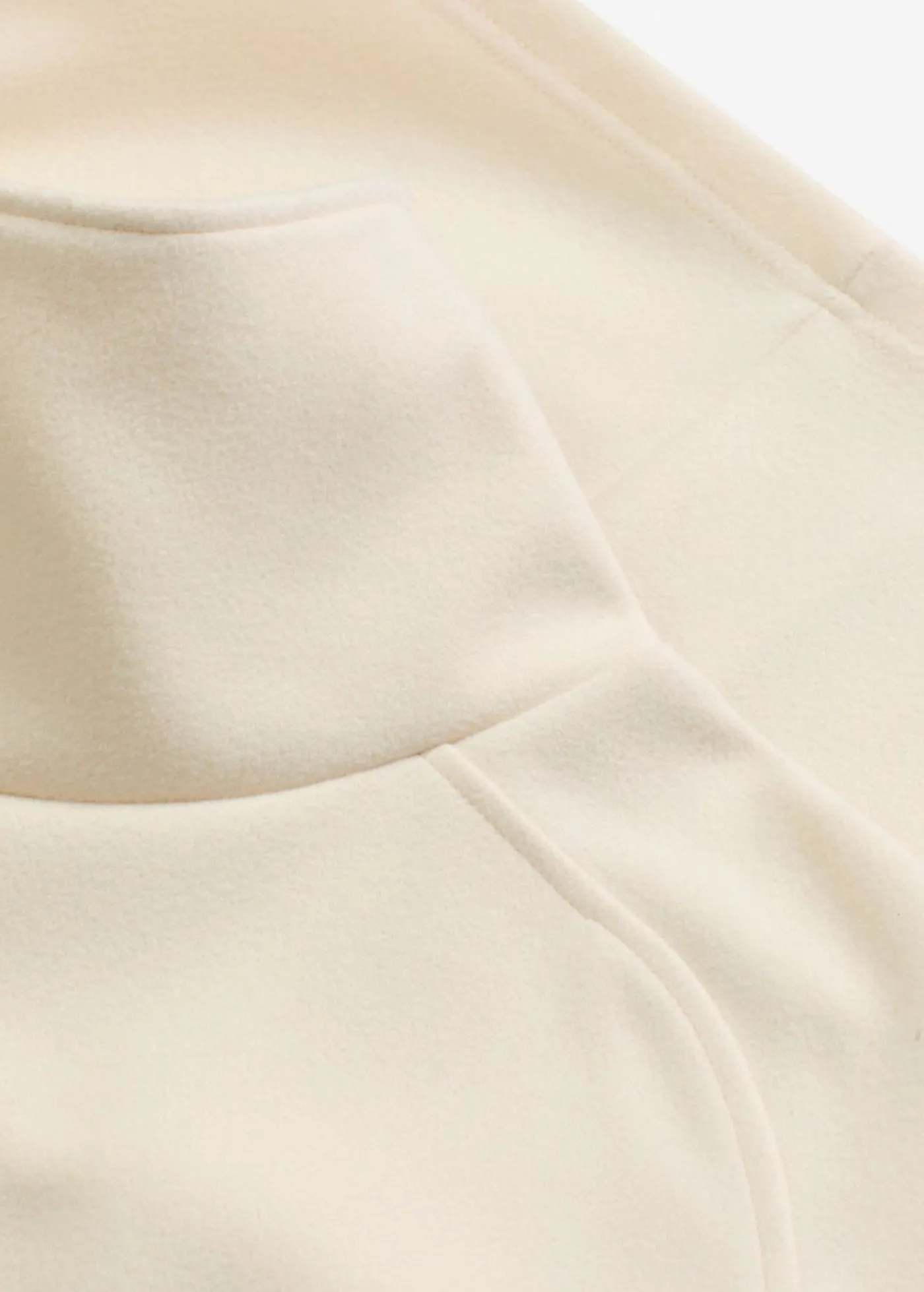 bonprix bonprix Jersey de cuello alto blanco perla New