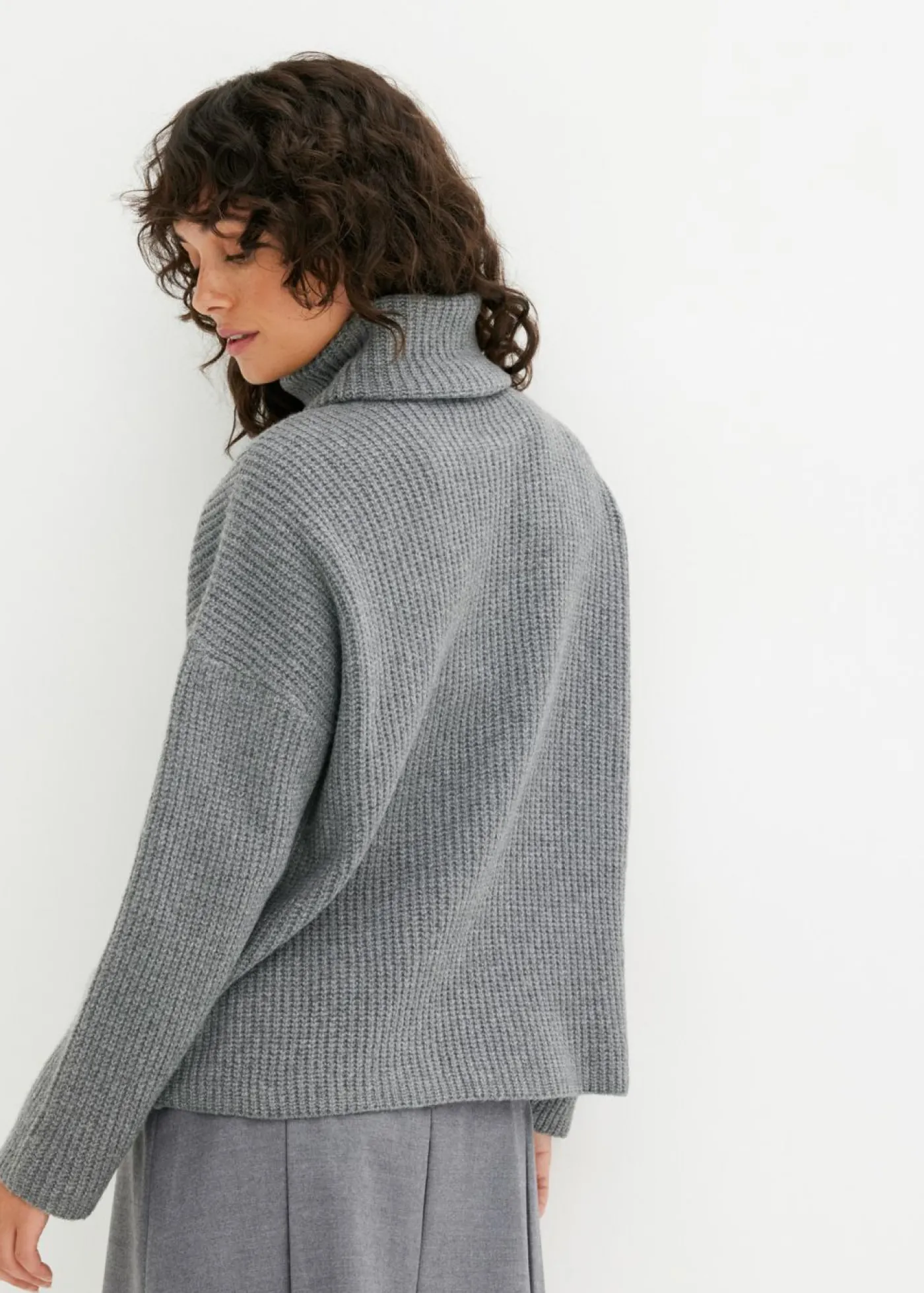 bonprix bonprix Jersey de cuello alto Gris jaspeado