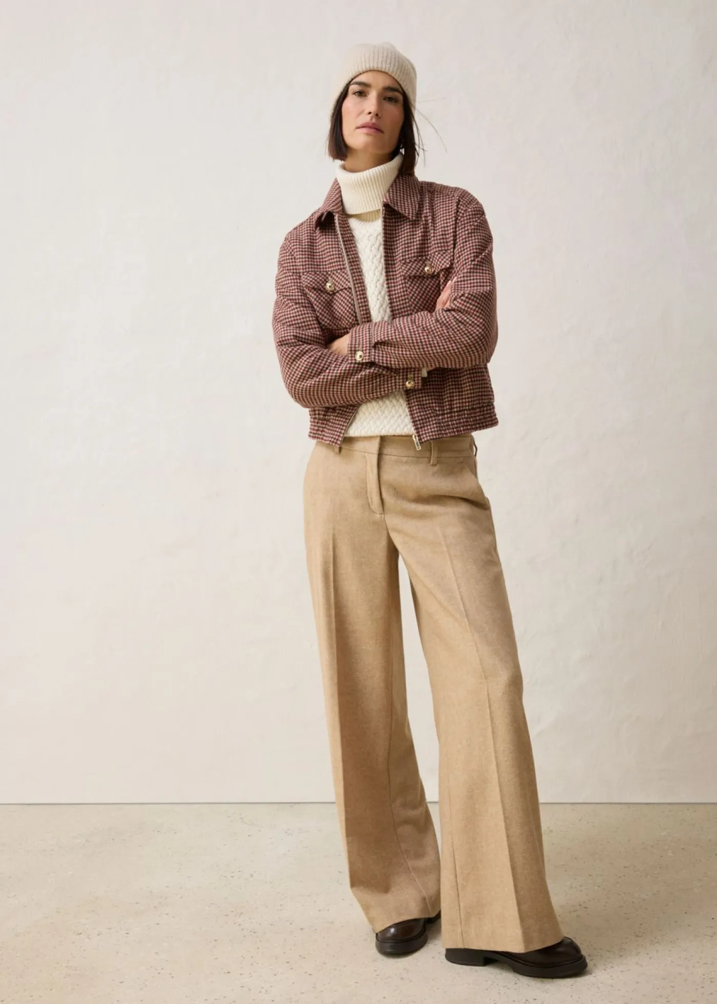 bonprix bonprix Jersey de cuello vuelto con lana merino Beige natural Sale