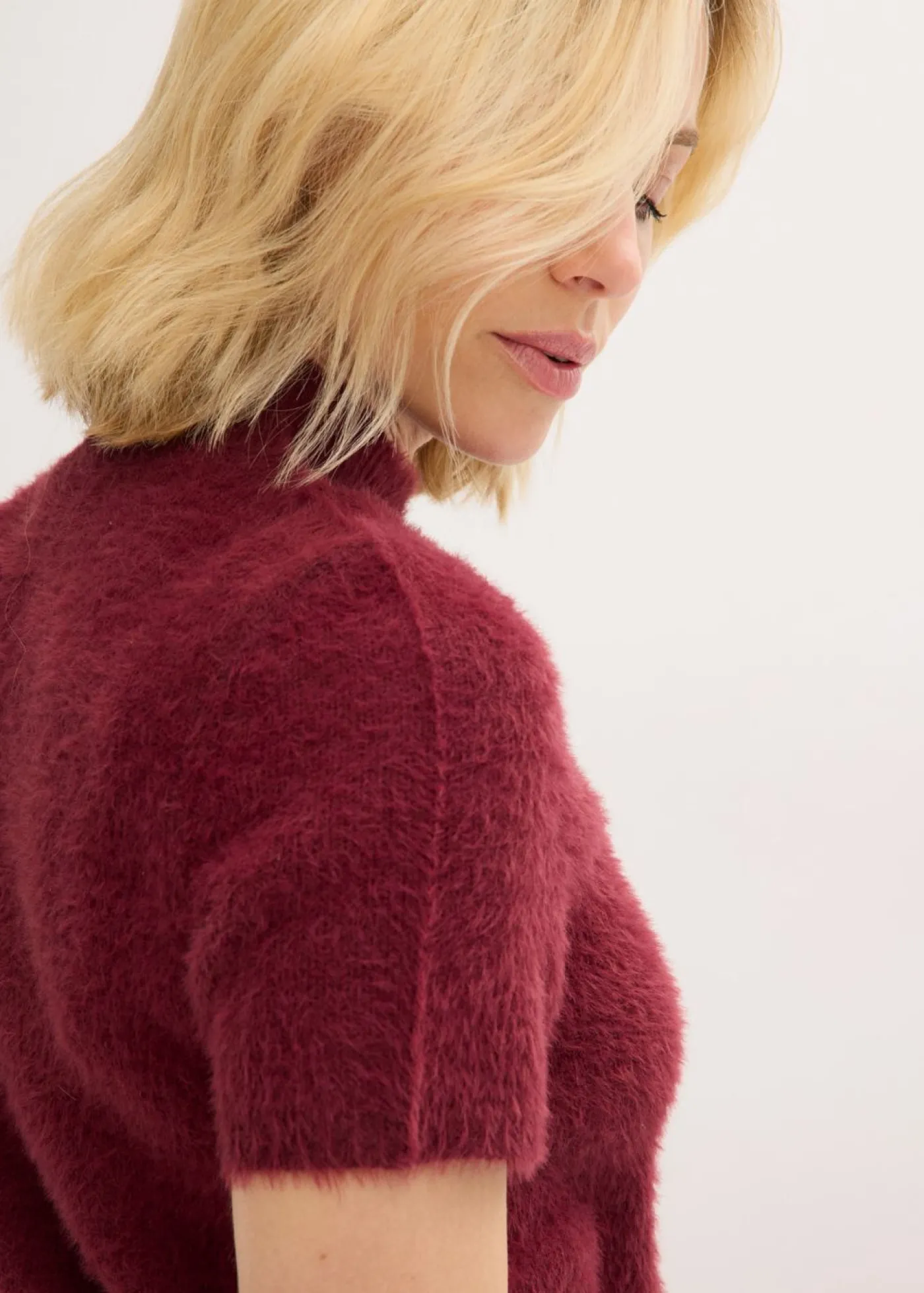 bonprix bonprix Jersey de hilo de plumas rojo avellana Sale