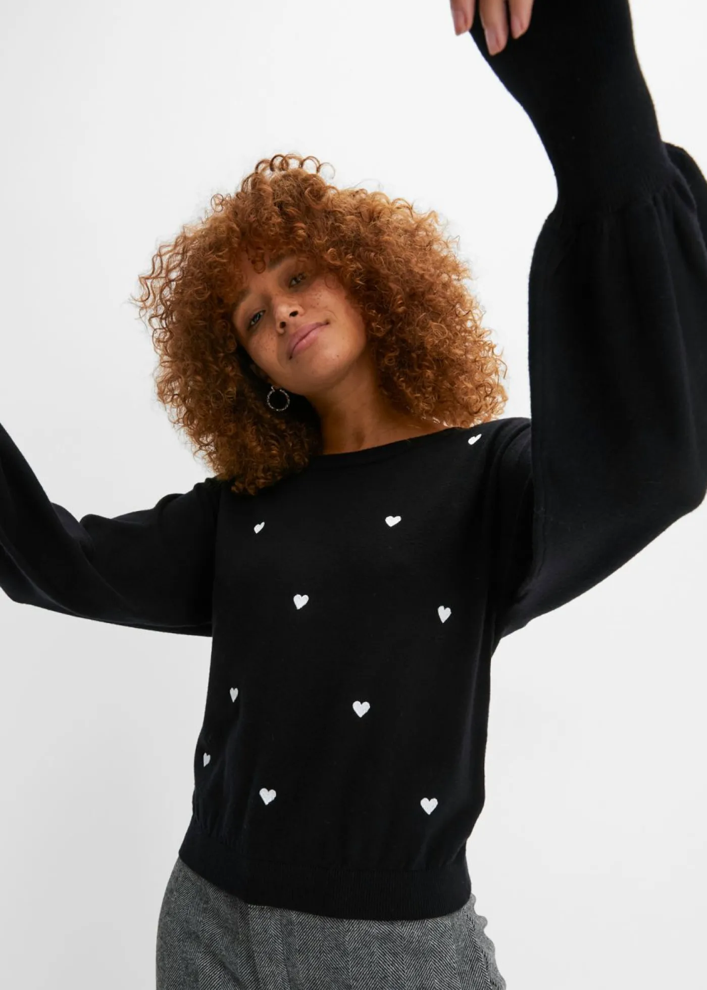 bonprix bonprix Jersey de punto fino en mezcla de viscosa Negro estampado Clearance