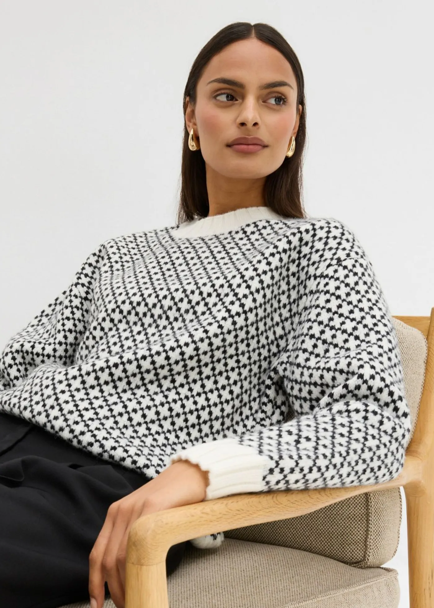 bonprix bonprix Jersey de punto grueso con mezcla de lana Negro-blanco lana Outlet