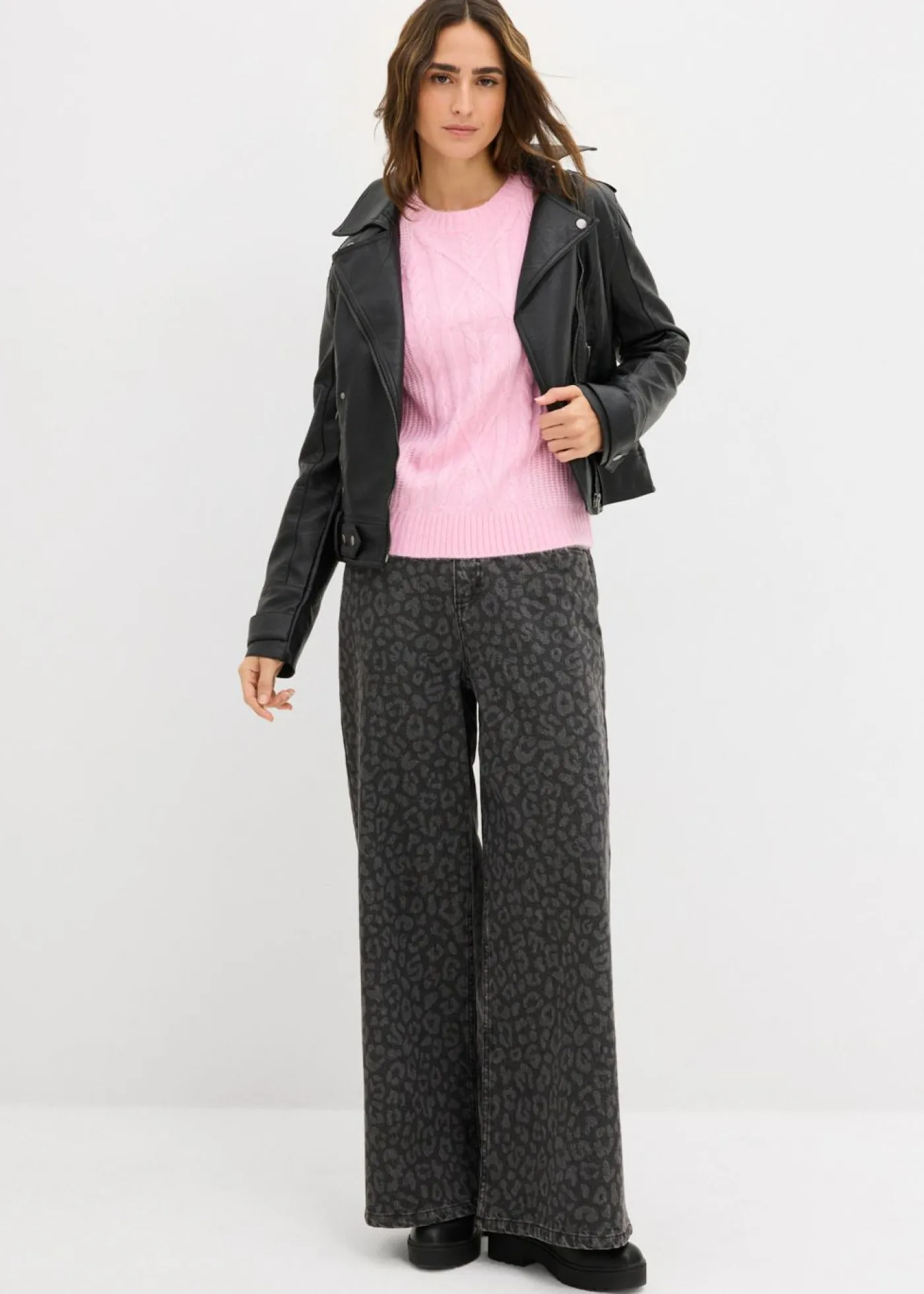 bonprix bonprix Jersey de punto grueso con patrón trenzado Rosa Discount