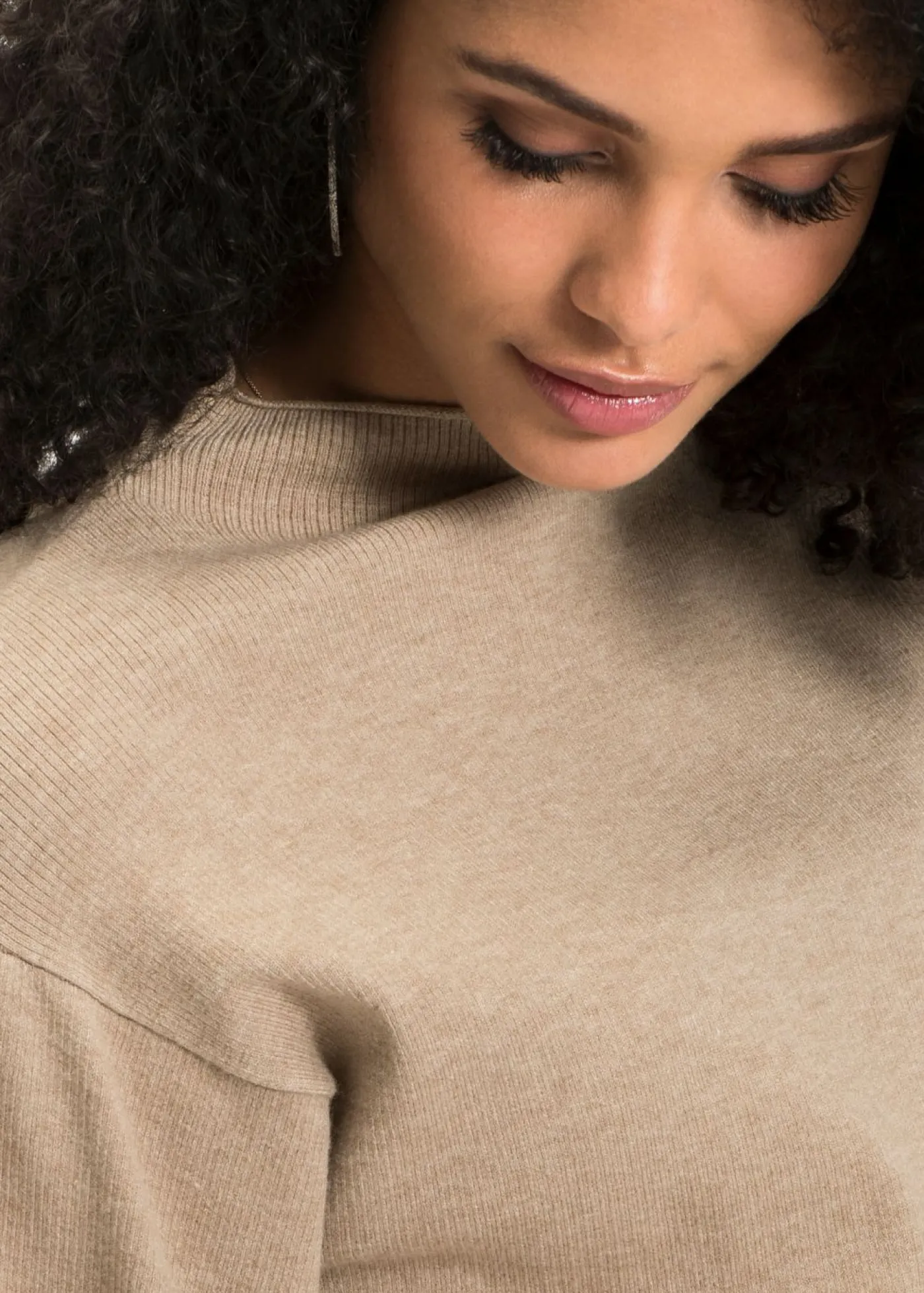 bonprix BODYFLIRT Jersey holgado de mezcla de viscosa Beige jaspeado Clearance