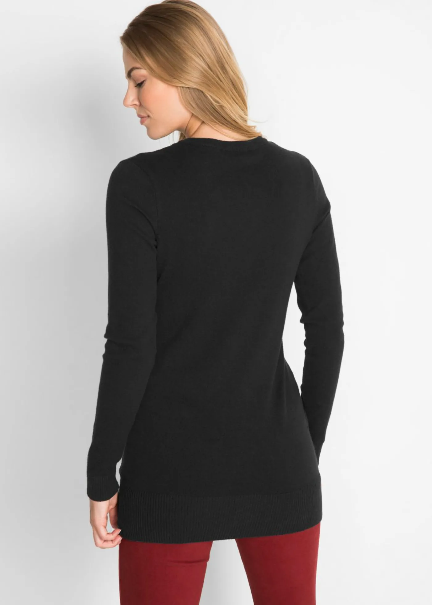 bonprix bonprix Jersey largo básico, de punto fino, con escote en V Negro Sale