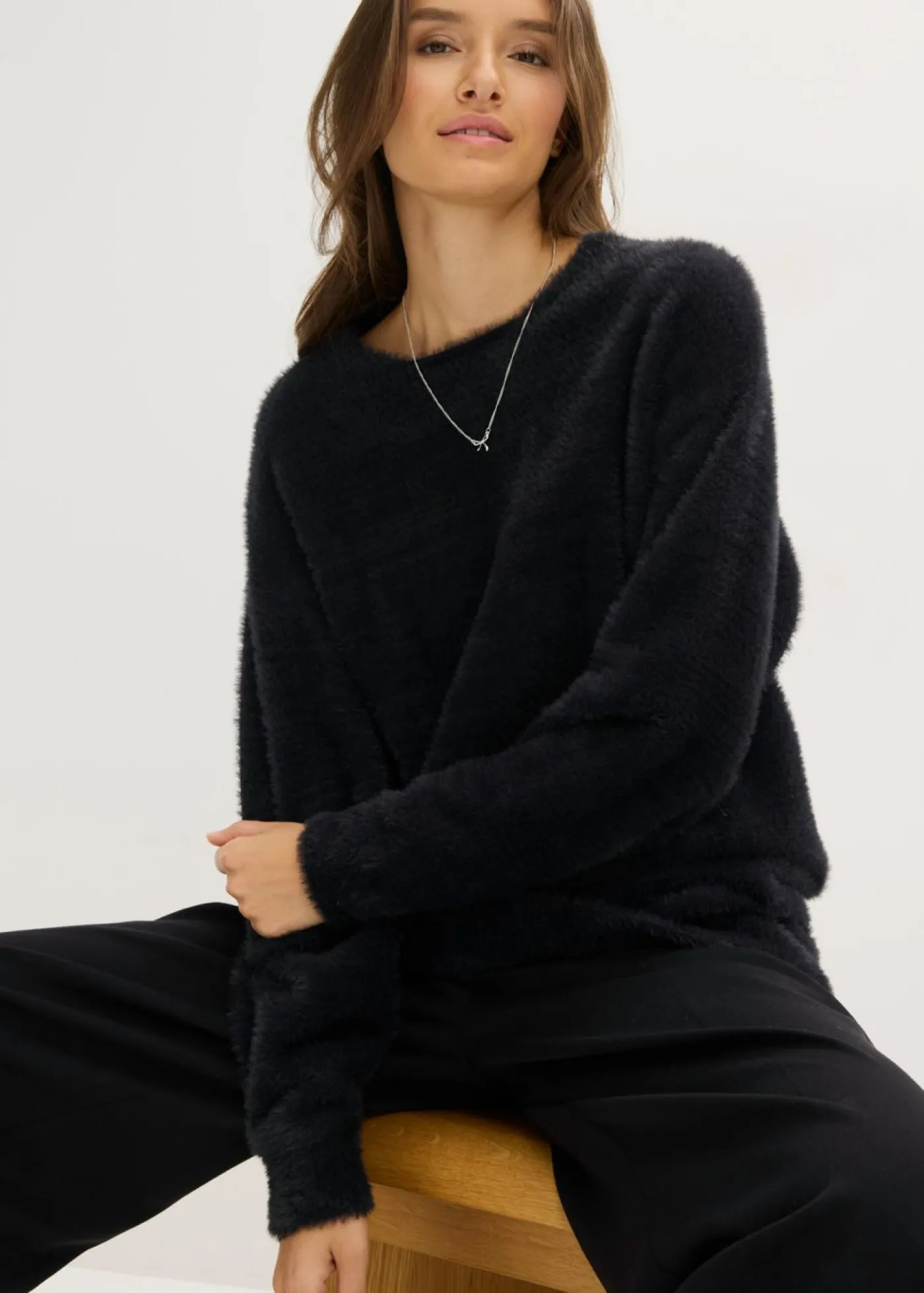 bonprix bonprix Jersey largo de hilo suave Negro Best